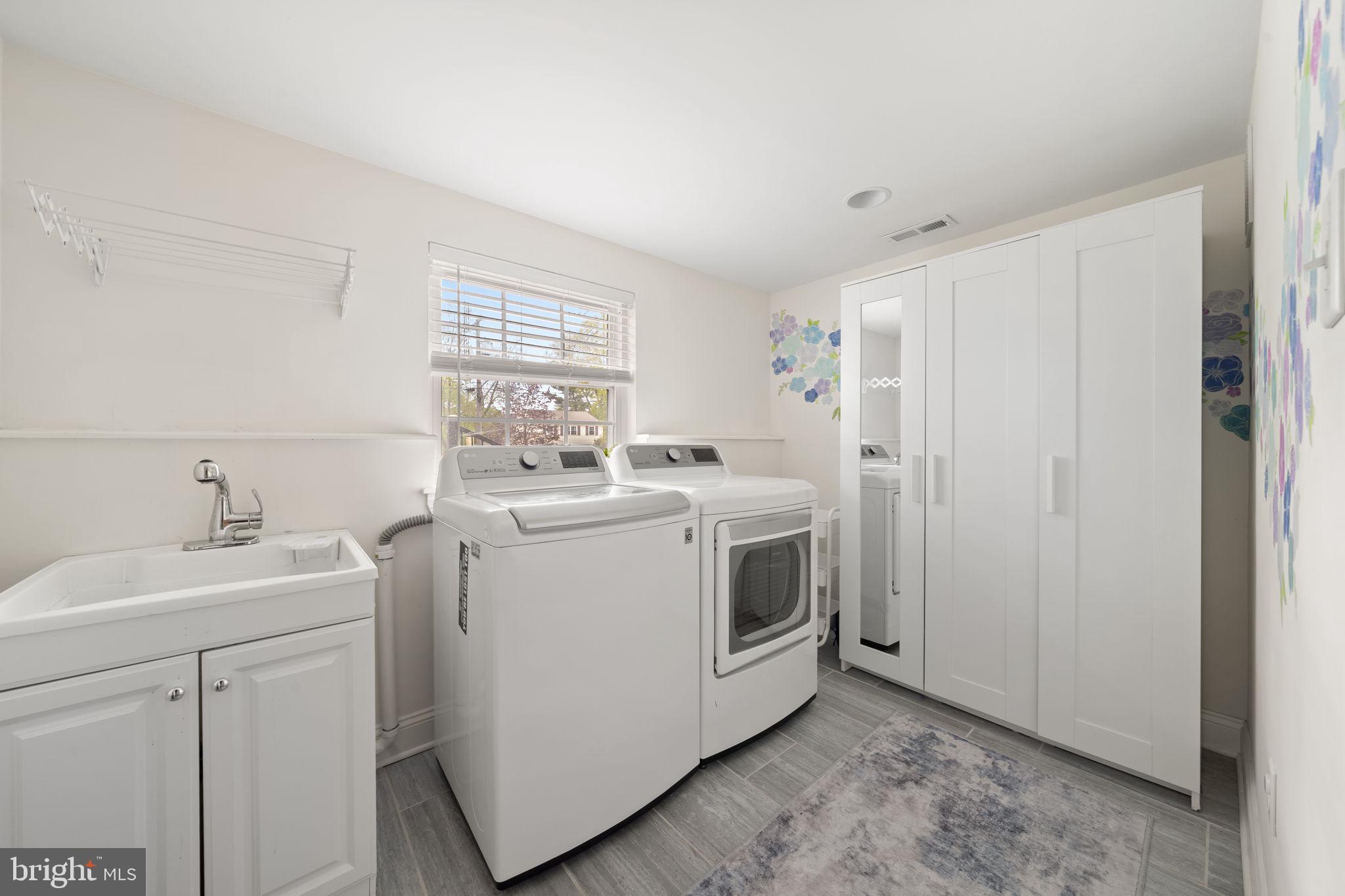 PALOMINO FARMS - Residential