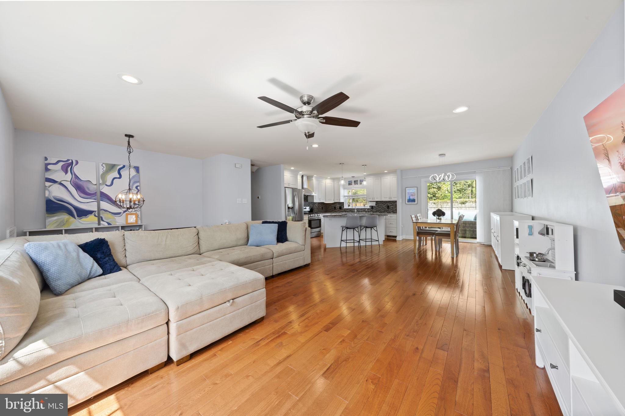 PALOMINO FARMS - Residential