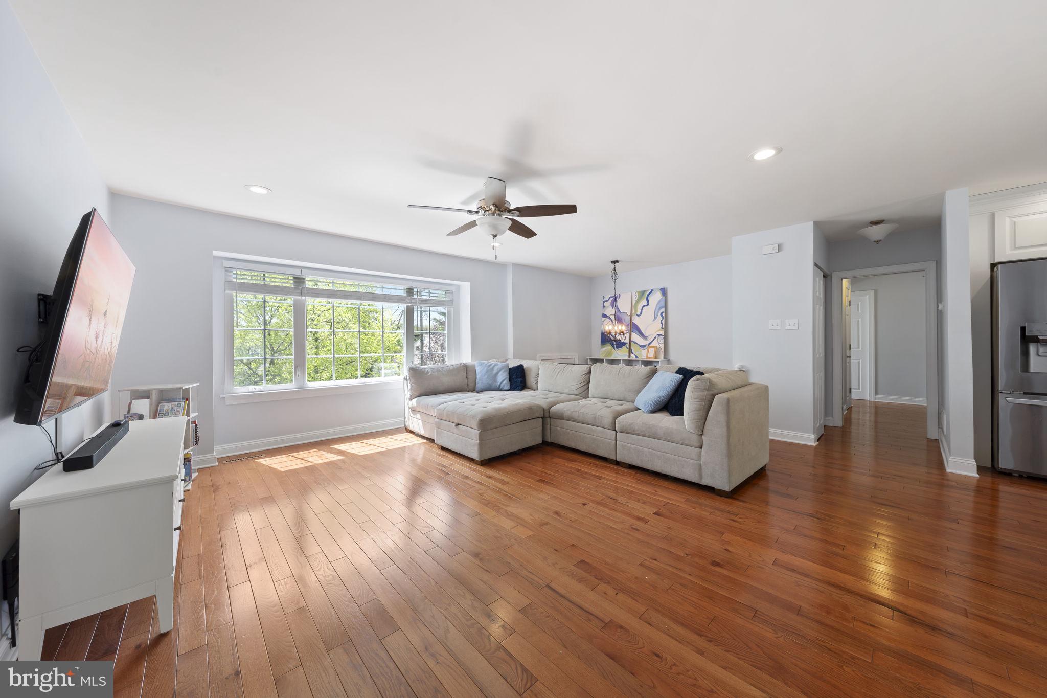 PALOMINO FARMS - Residential