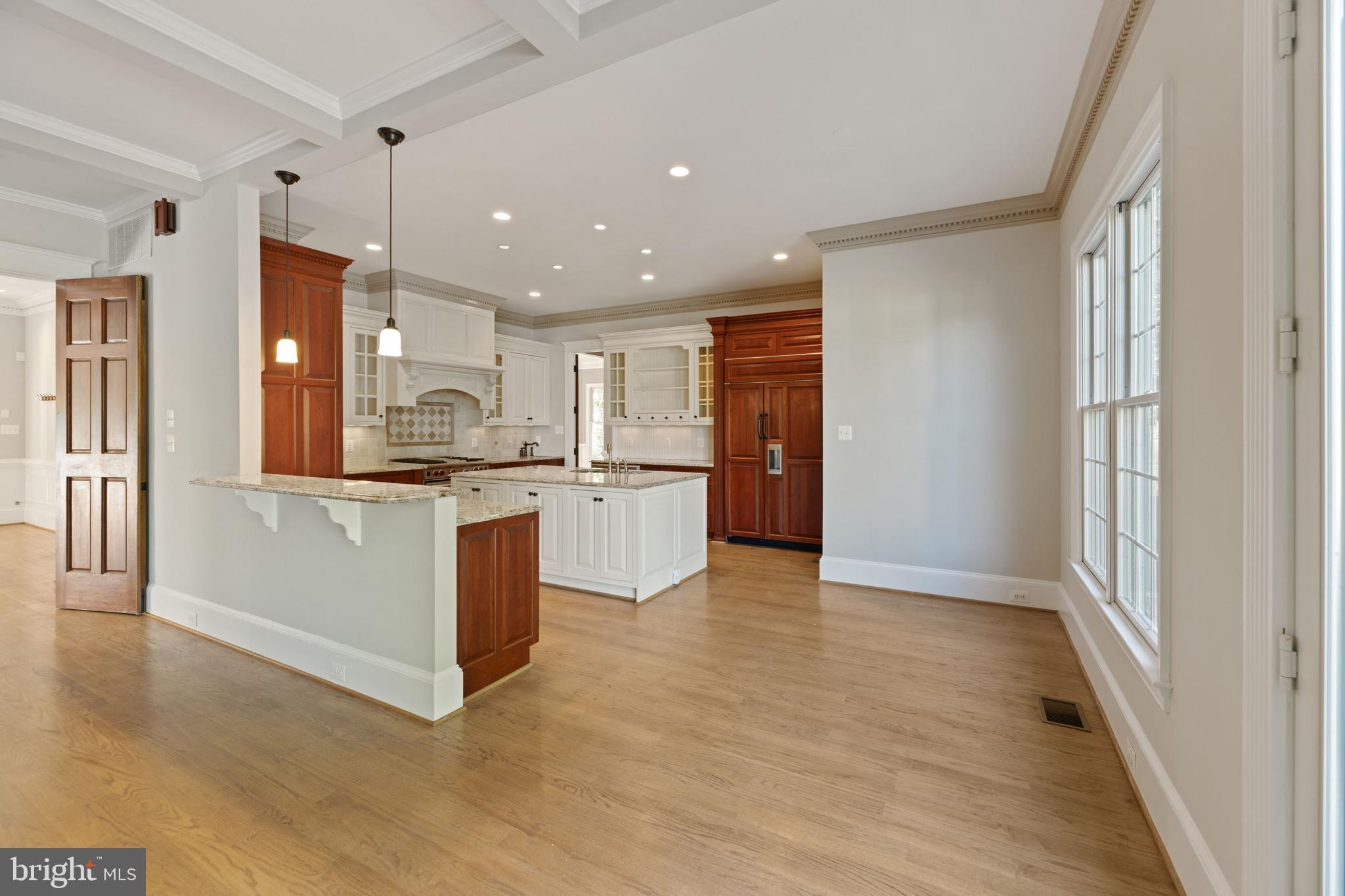 LEE HEIGHTS - Residential