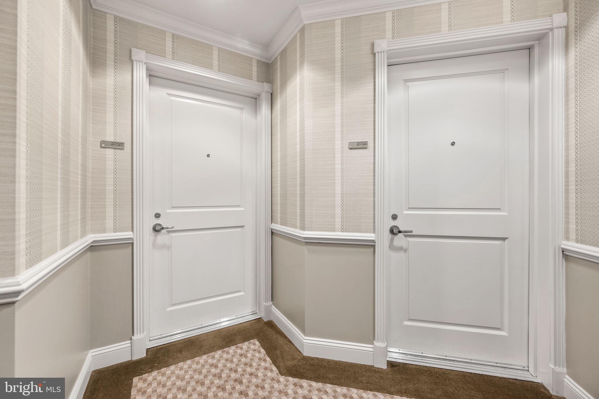 700 COMMODORE COURT 2727