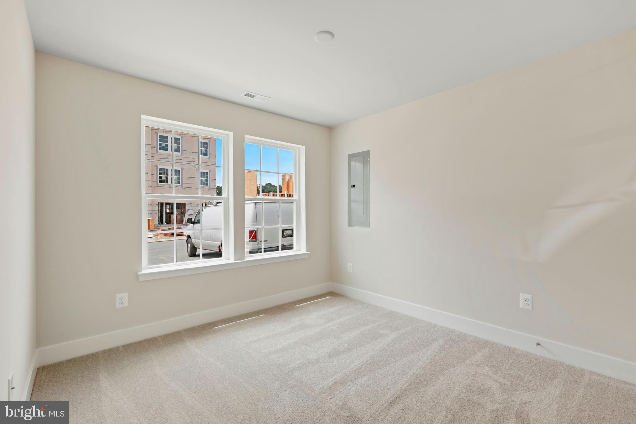 ST CHARLES - Residential