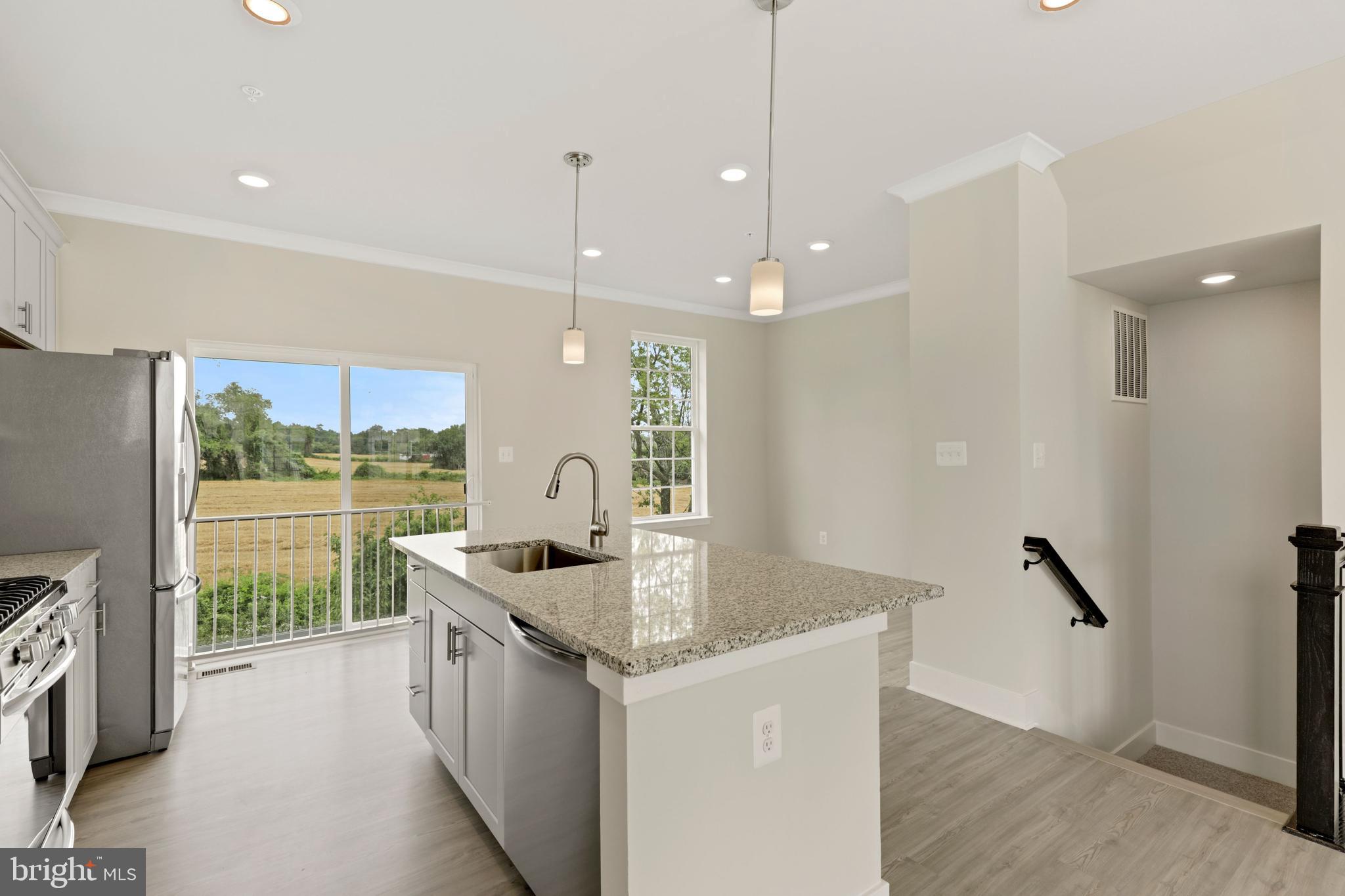 ST CHARLES - Residential