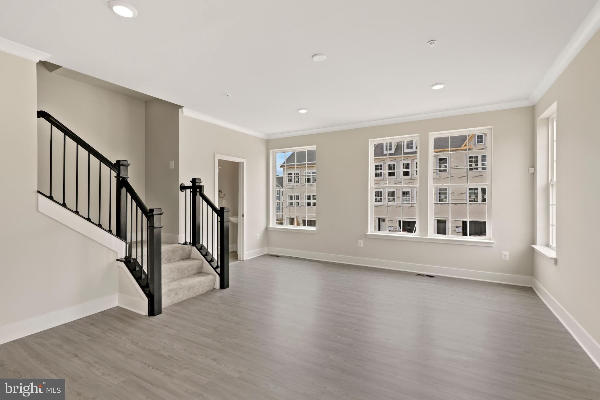 ST CHARLES - Residential