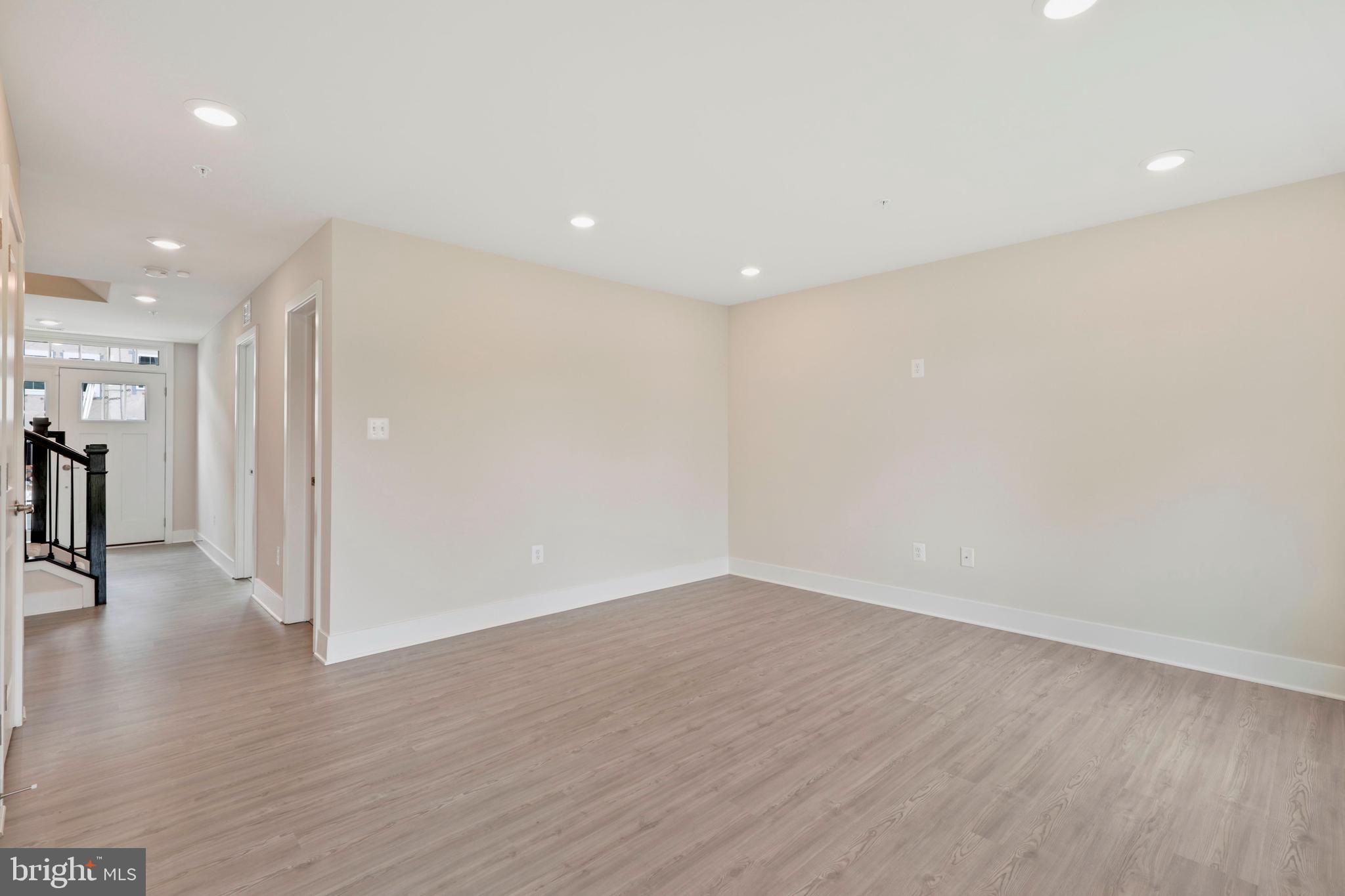 ST CHARLES - Residential