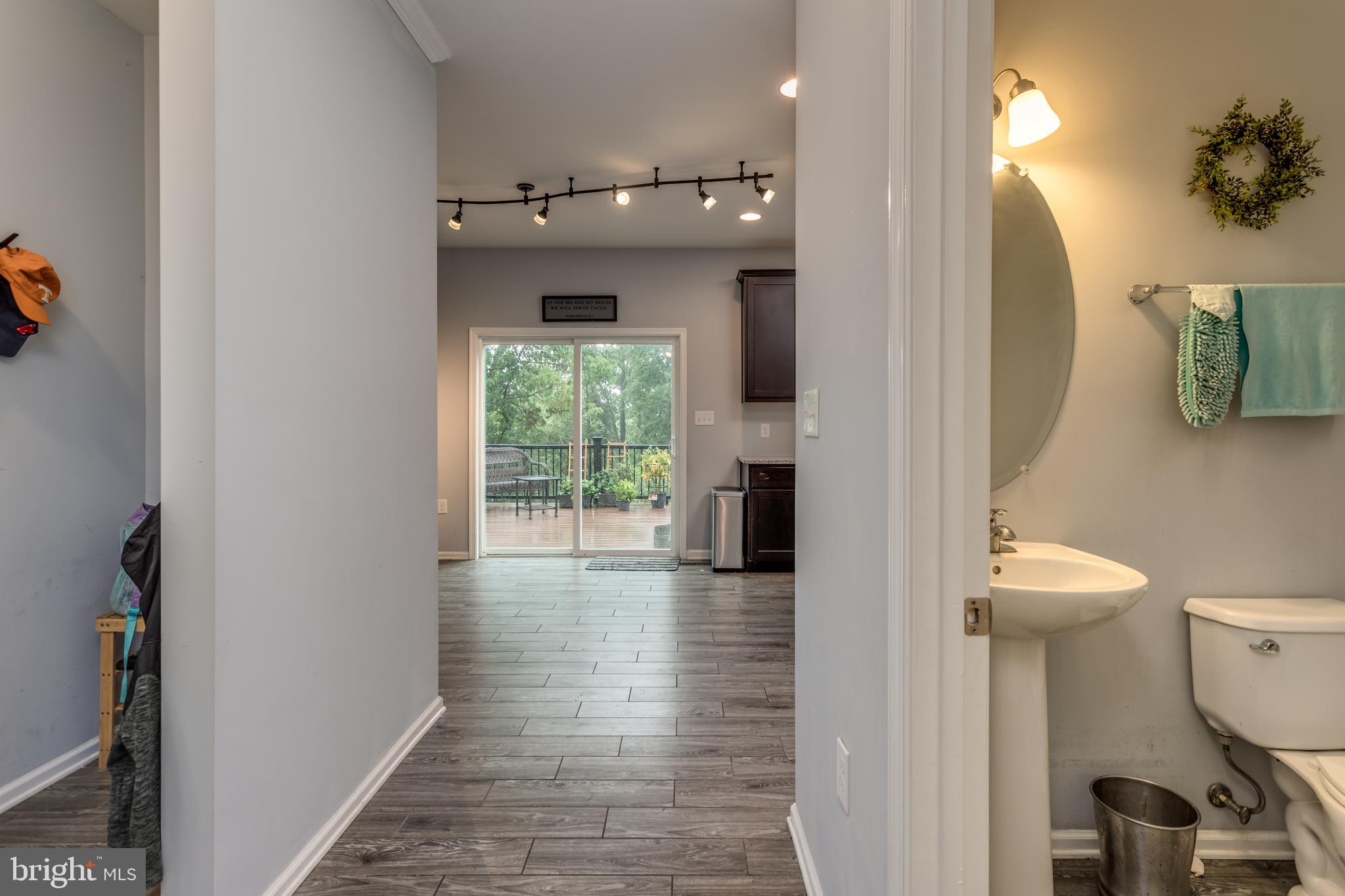 RED BUD RUN III - Residential