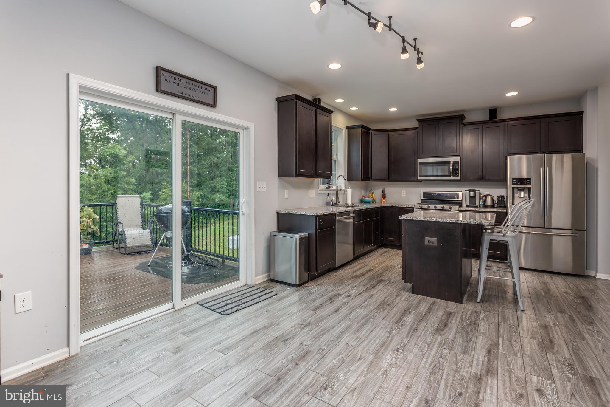 RED BUD RUN III - Residential