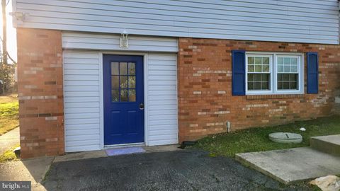 14009 MINNIEVILLE ROAD WOODBRIDGE VA 22193