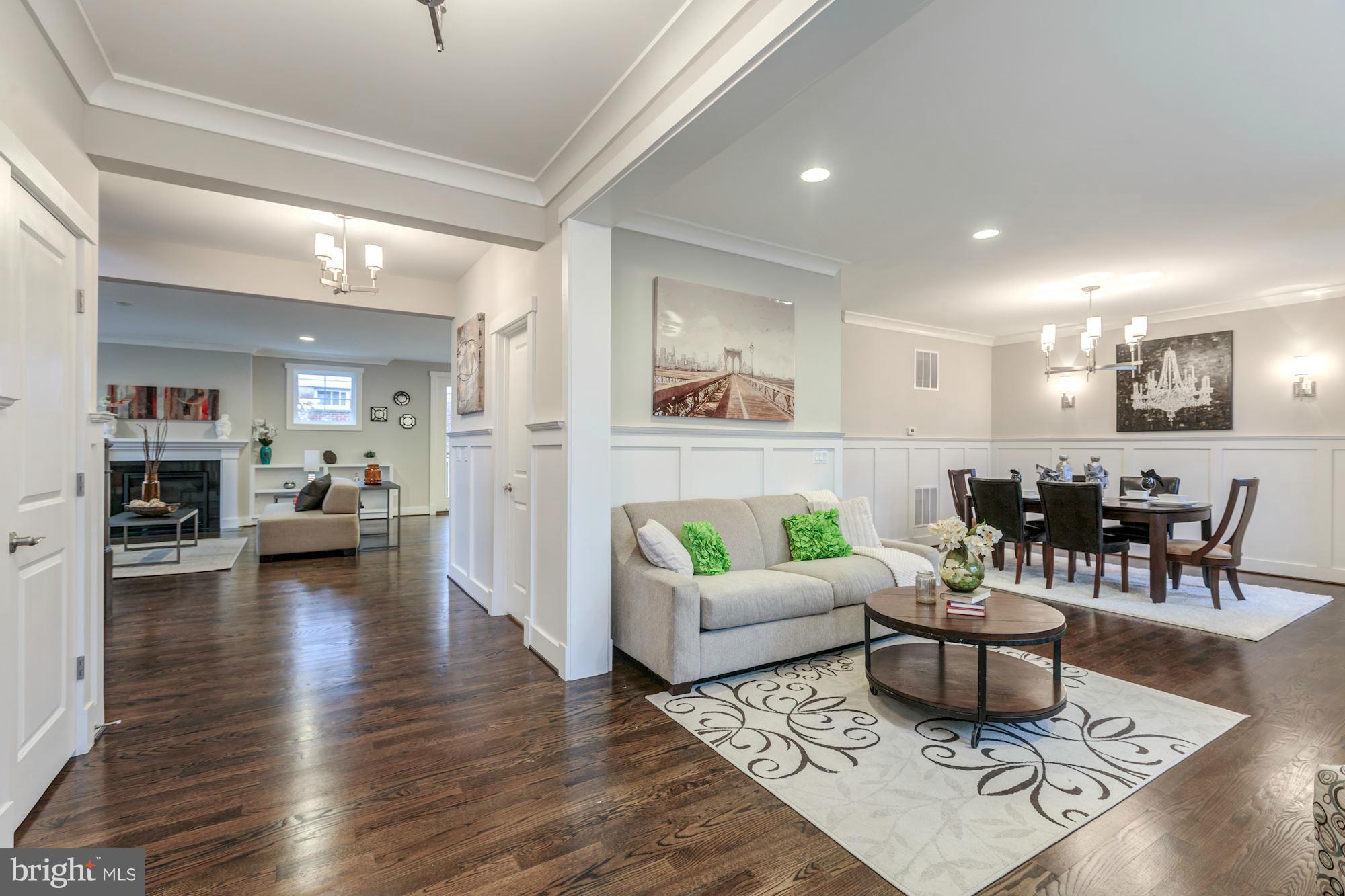 BERKSHIRE OAKWOOD - Residential