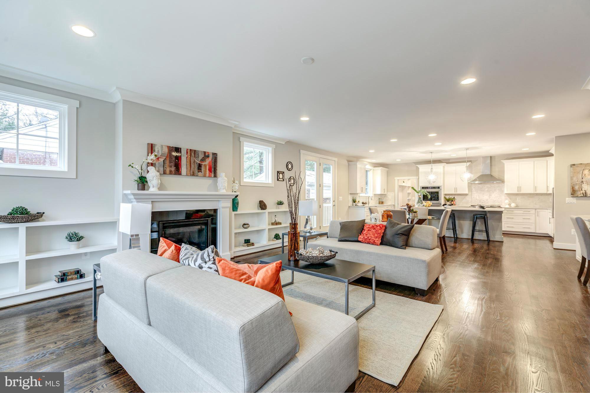 BERKSHIRE OAKWOOD - Residential