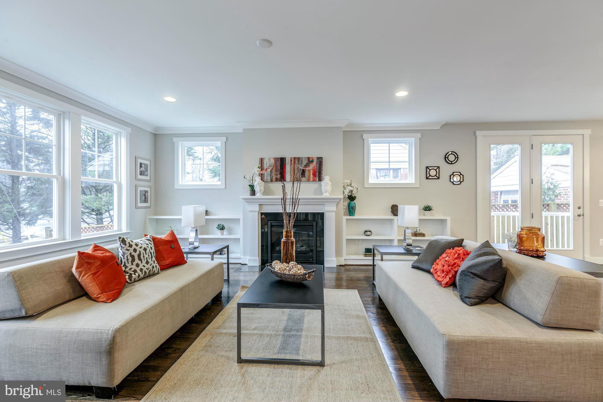 BERKSHIRE OAKWOOD - Residential