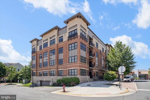 9523 BASTILLE STREET 1-408 FAIRFAX VA 22031