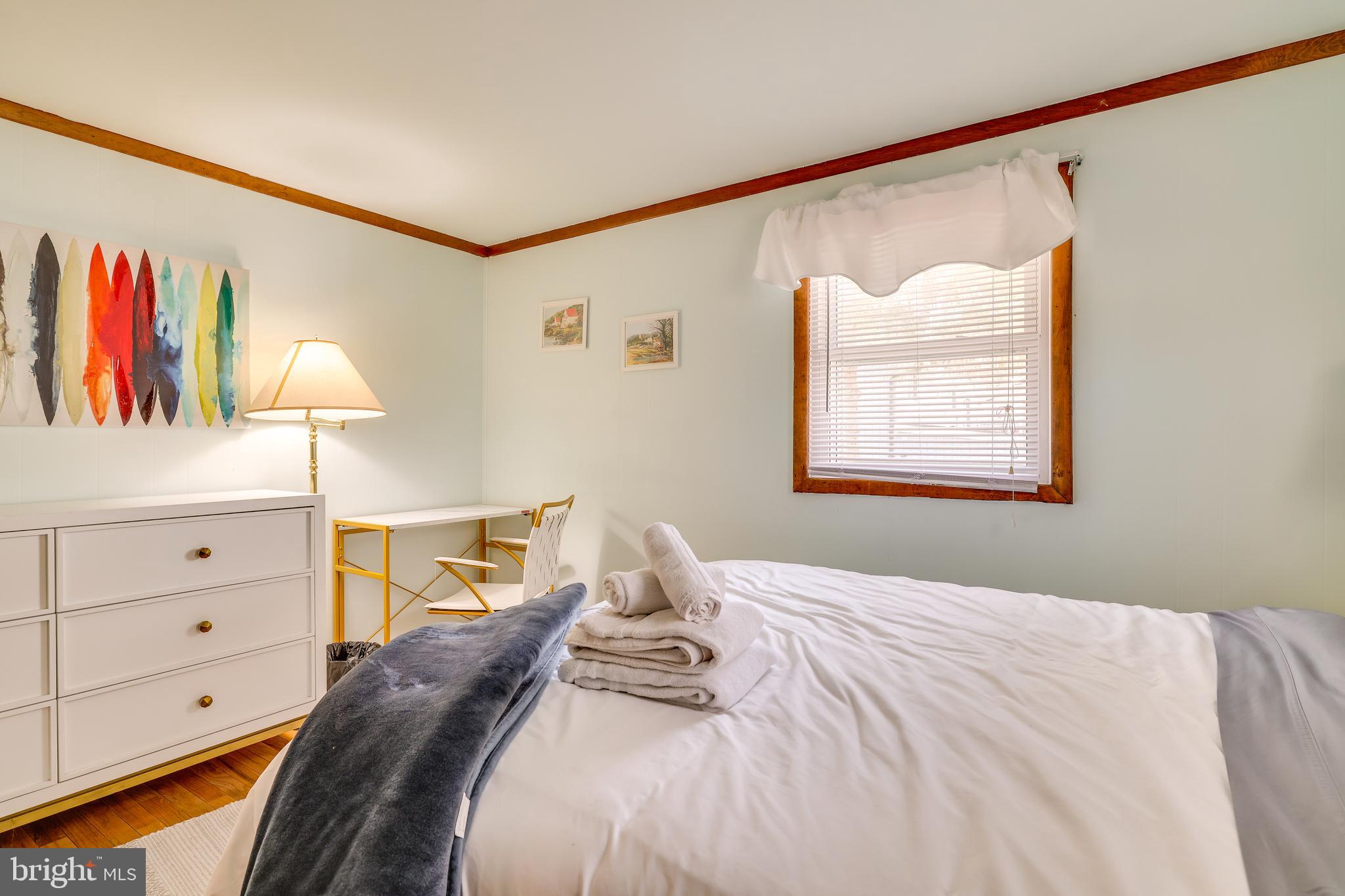 ARROWHEAD LAKES - Residential