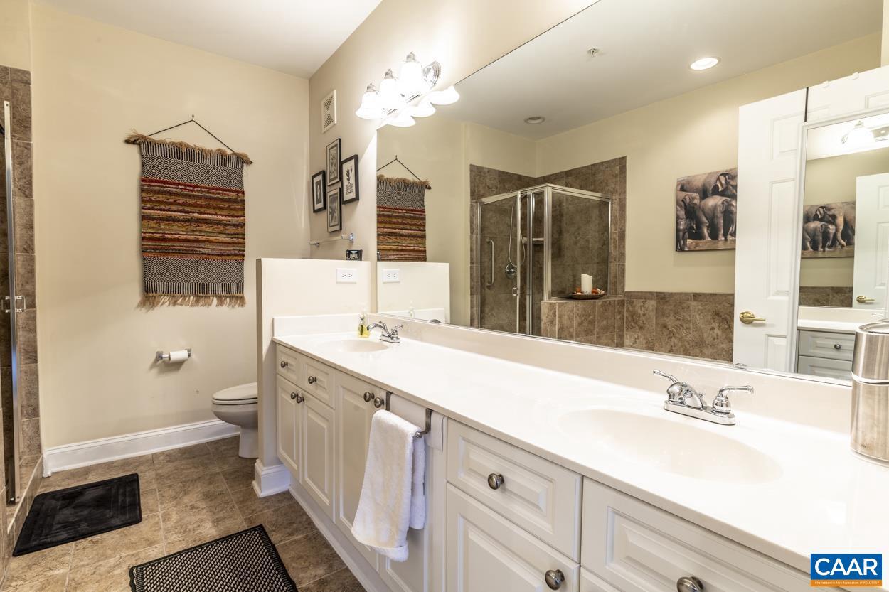 GLENWOOD STATION - Residential Lease