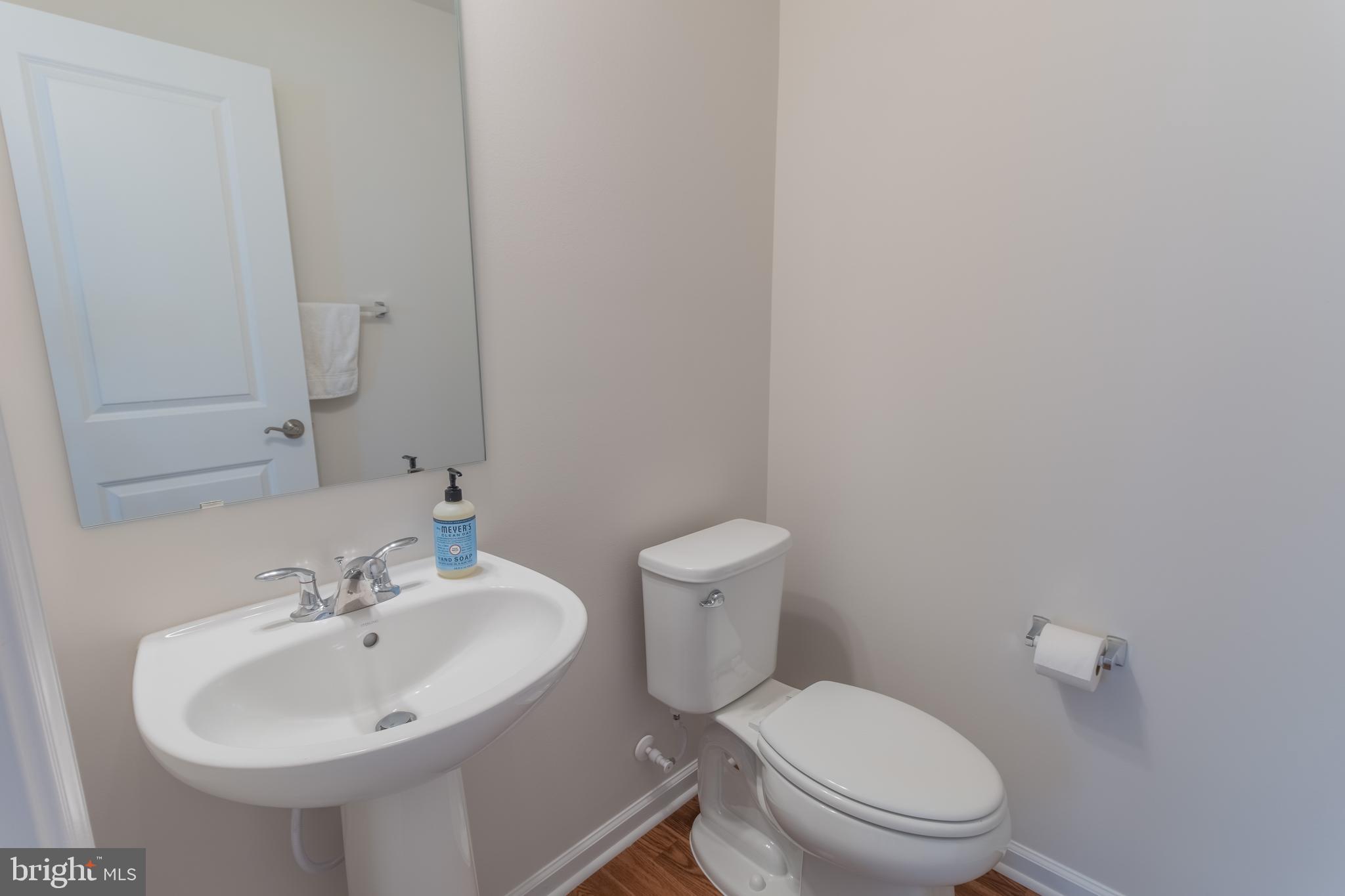 GATEWAY WEST - Residential Lease