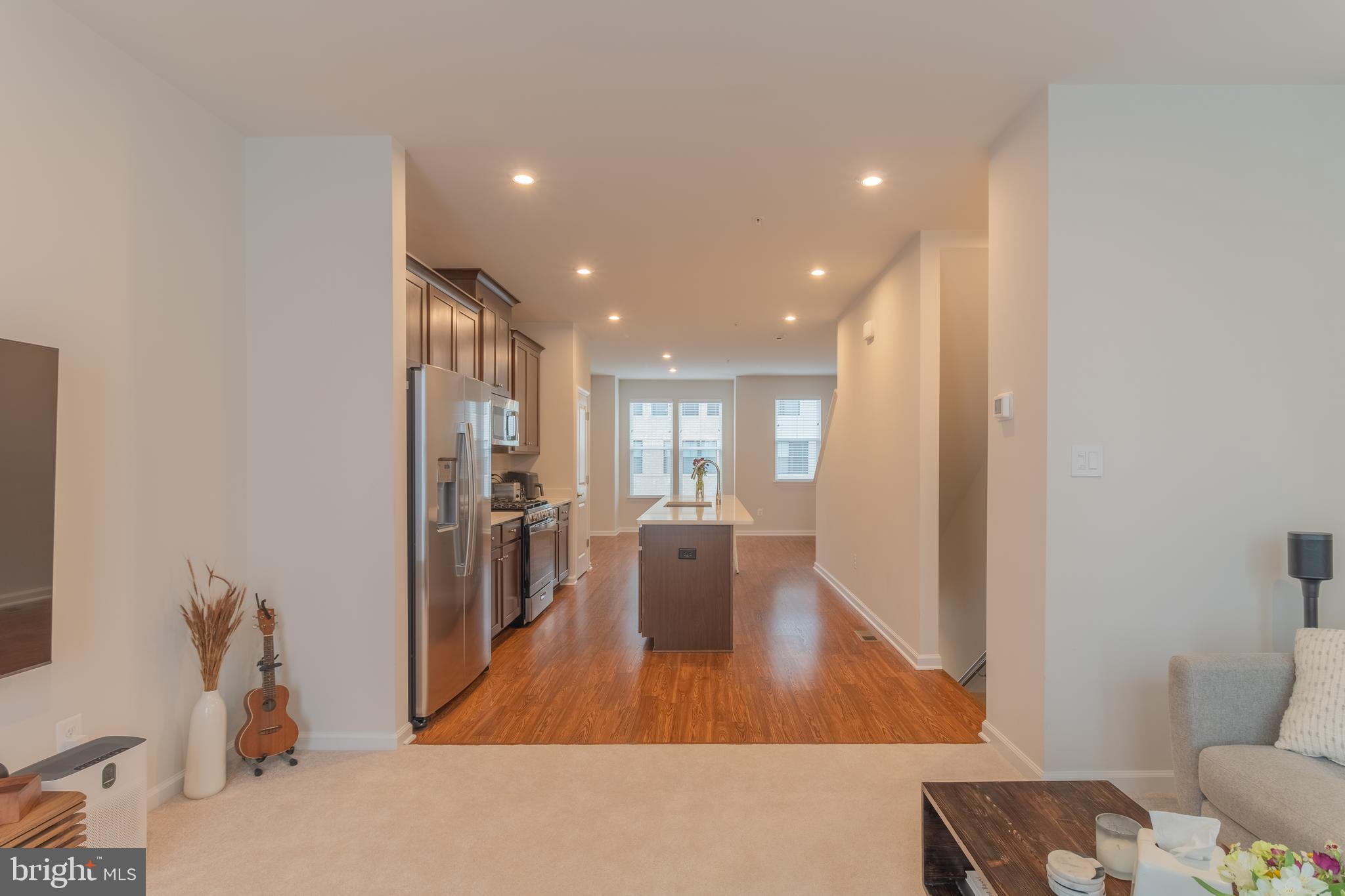 GATEWAY WEST - Residential Lease