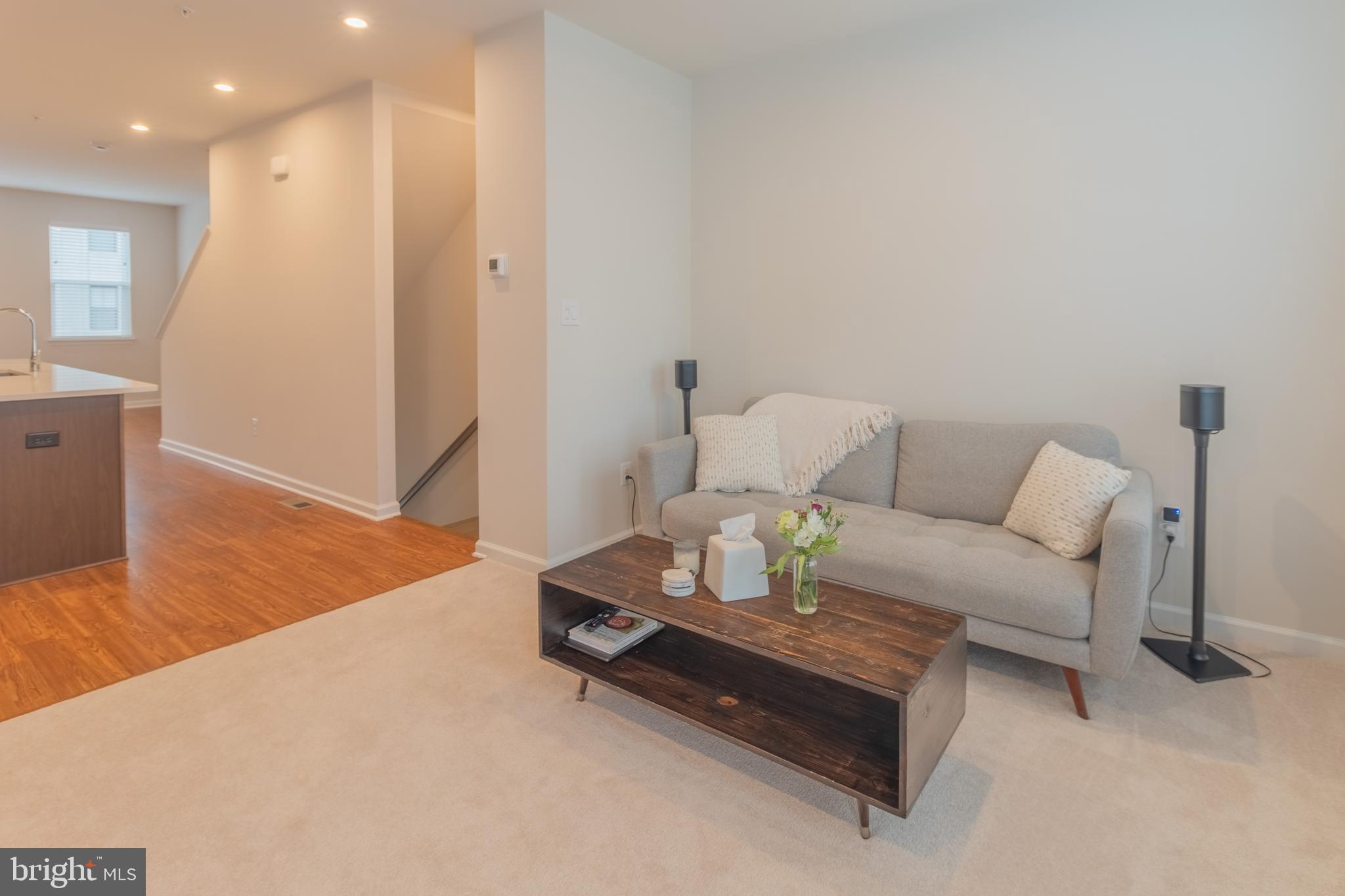 GATEWAY WEST - Residential Lease