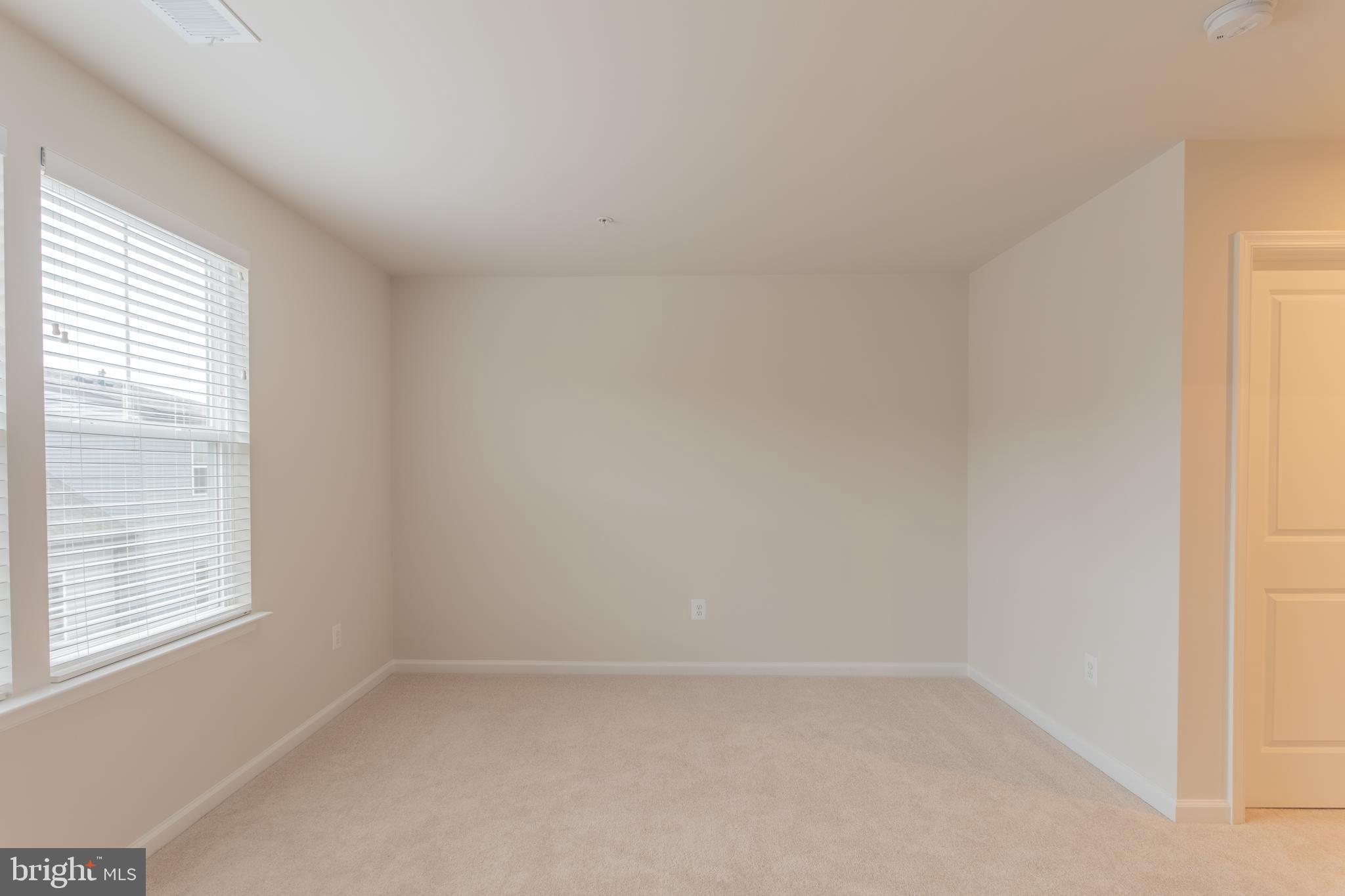 GATEWAY WEST - Residential Lease