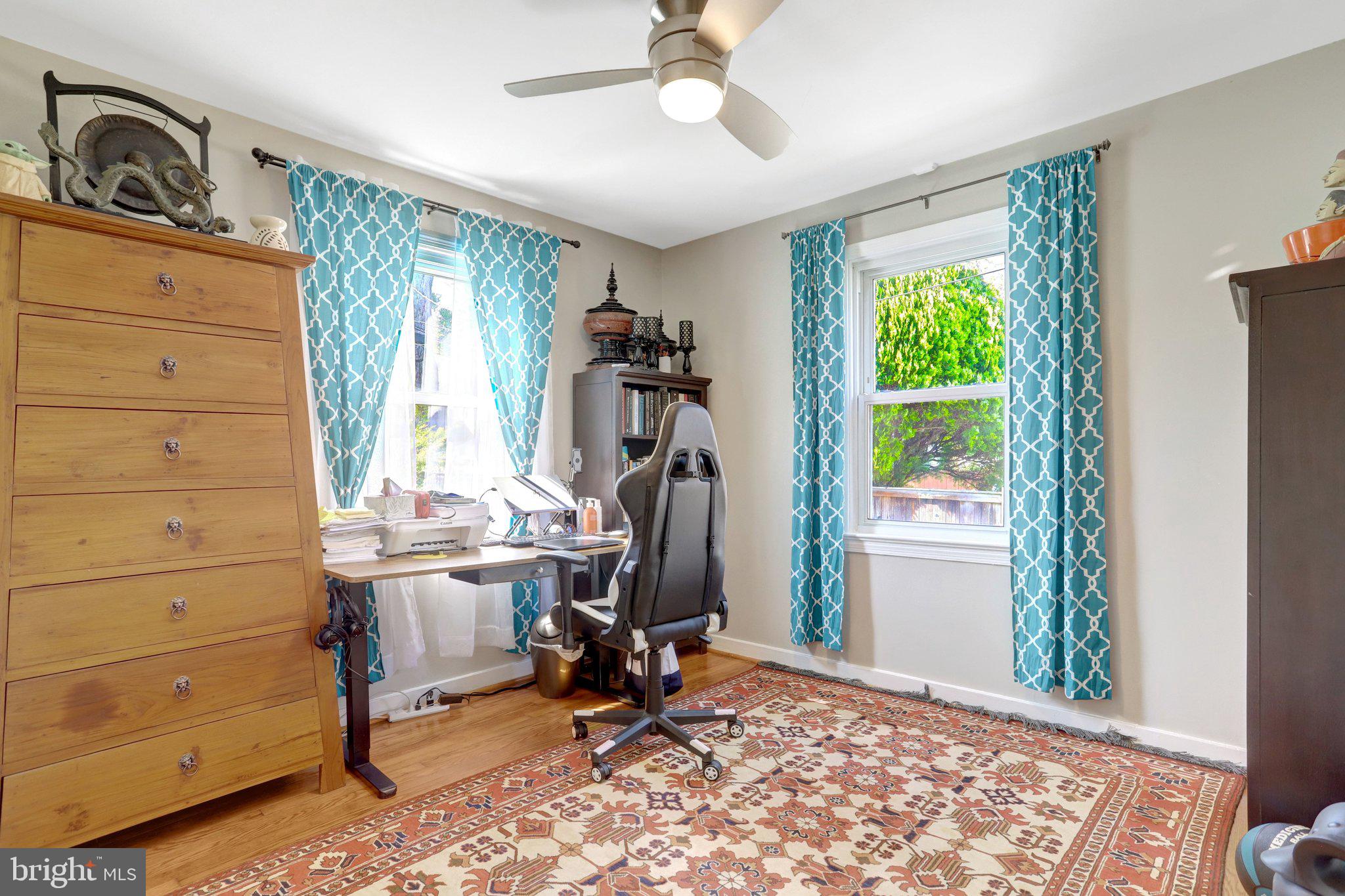 HILLWOOD - Residential