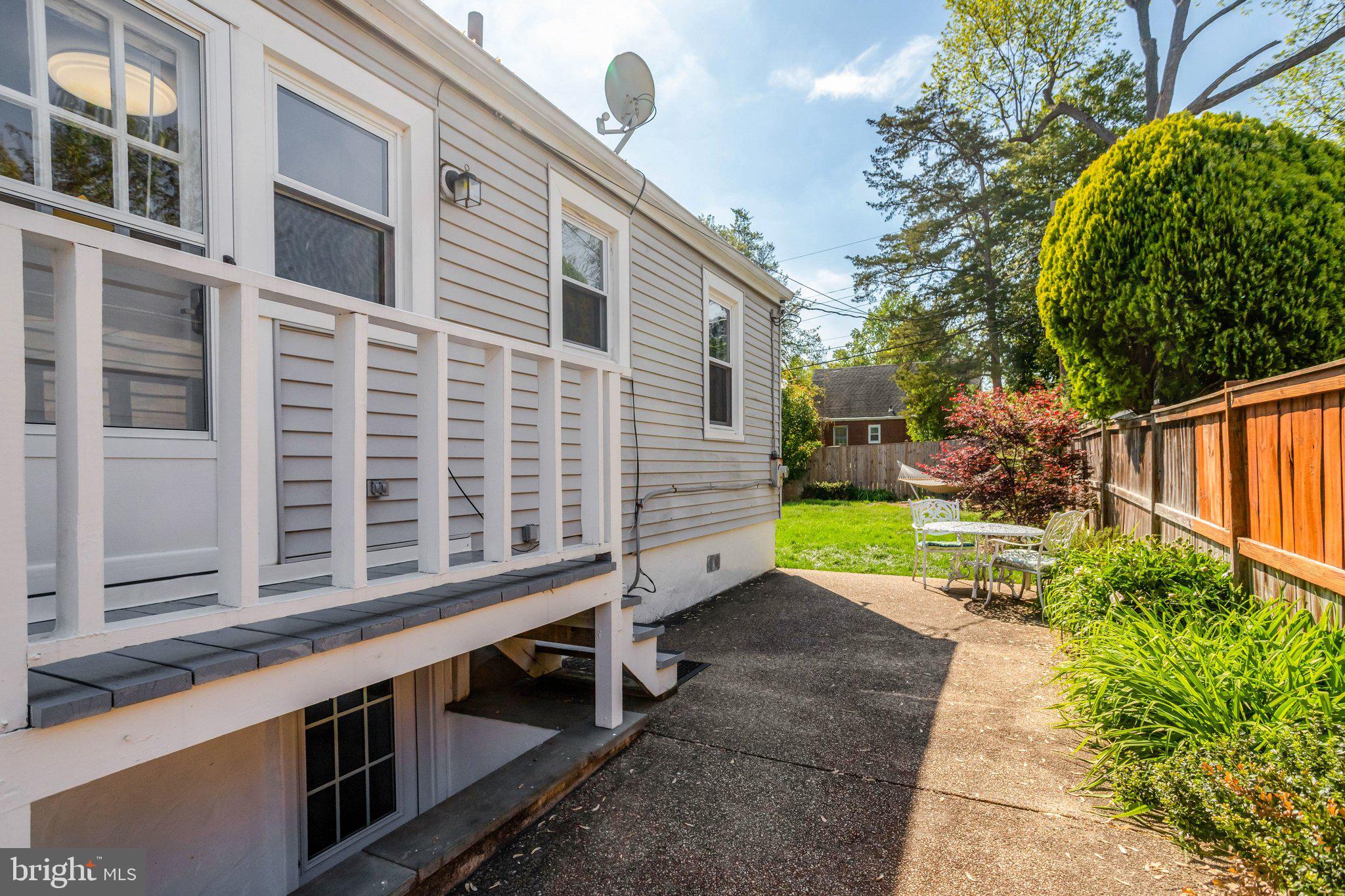 HILLWOOD - Residential