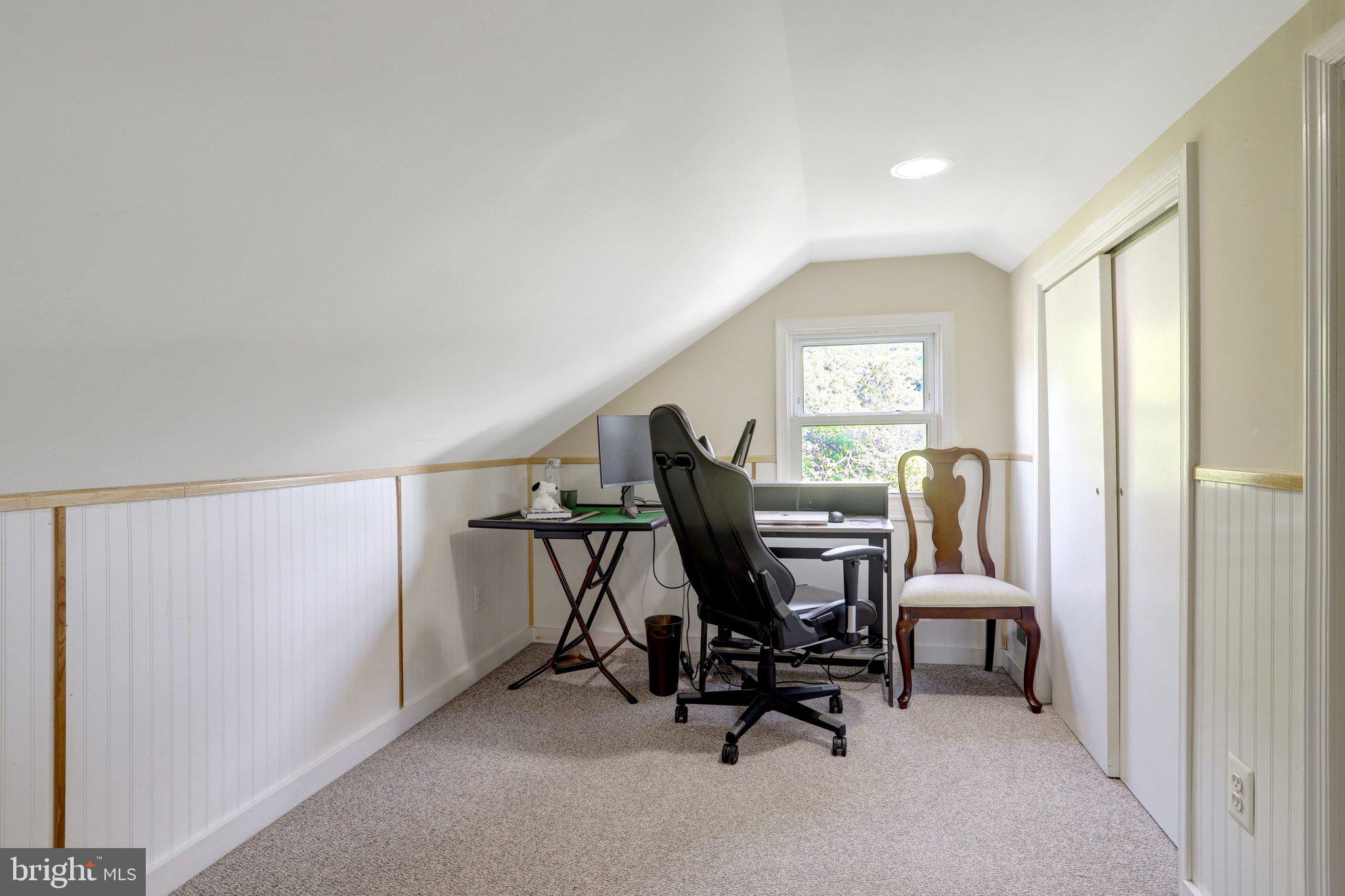 HILLWOOD - Residential