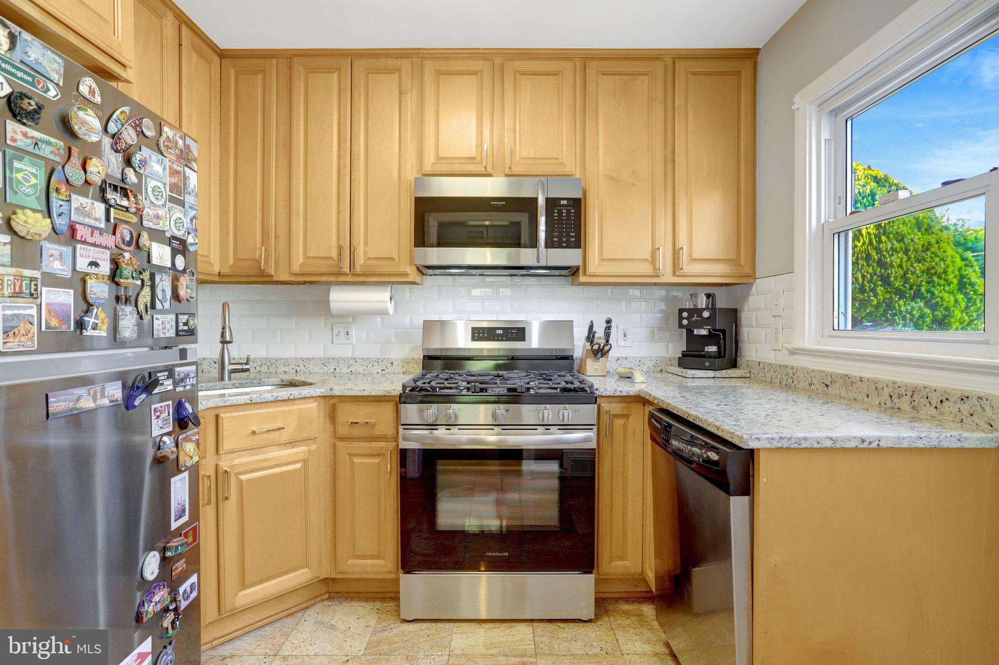 HILLWOOD - Residential