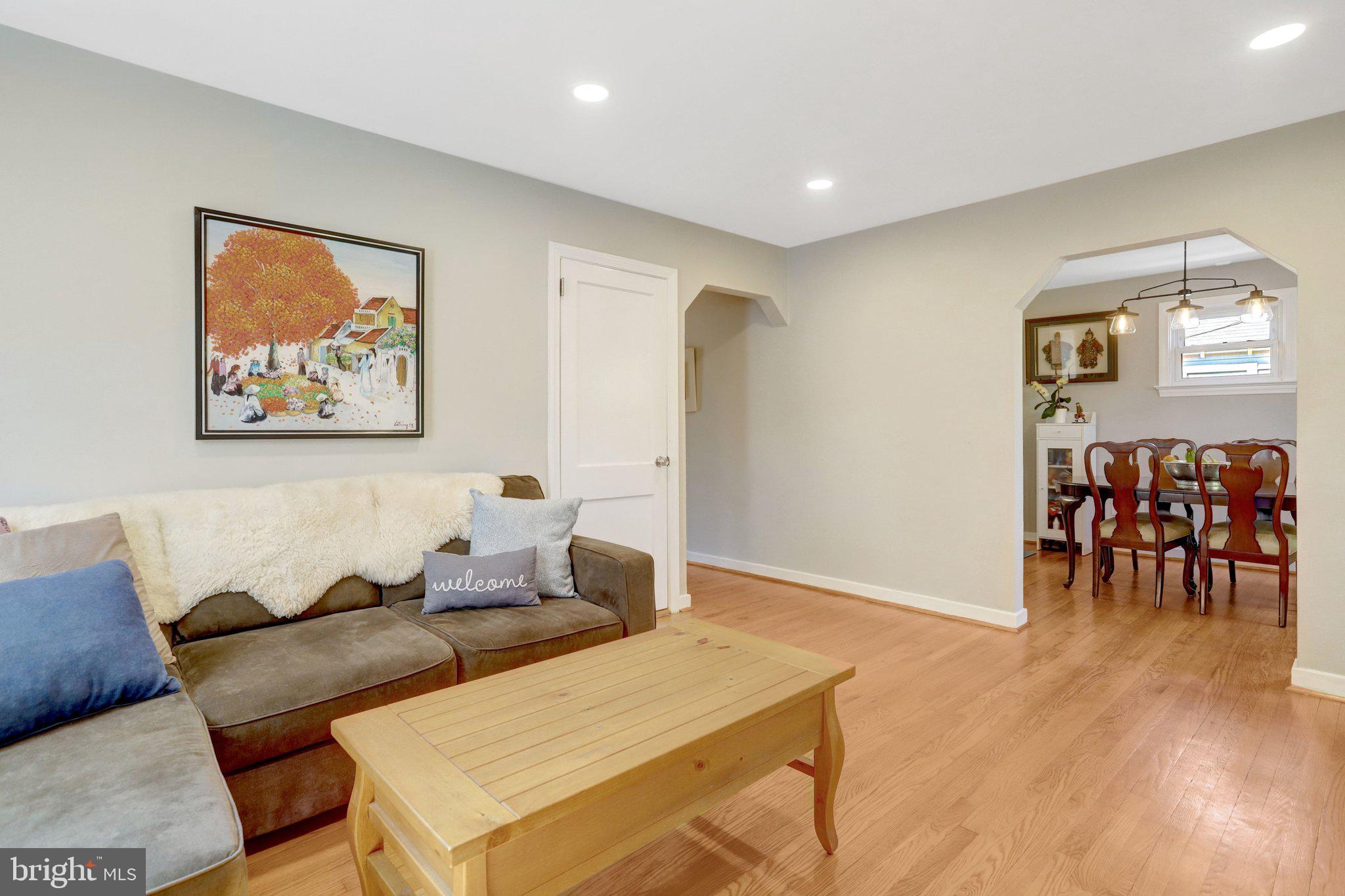 HILLWOOD - Residential