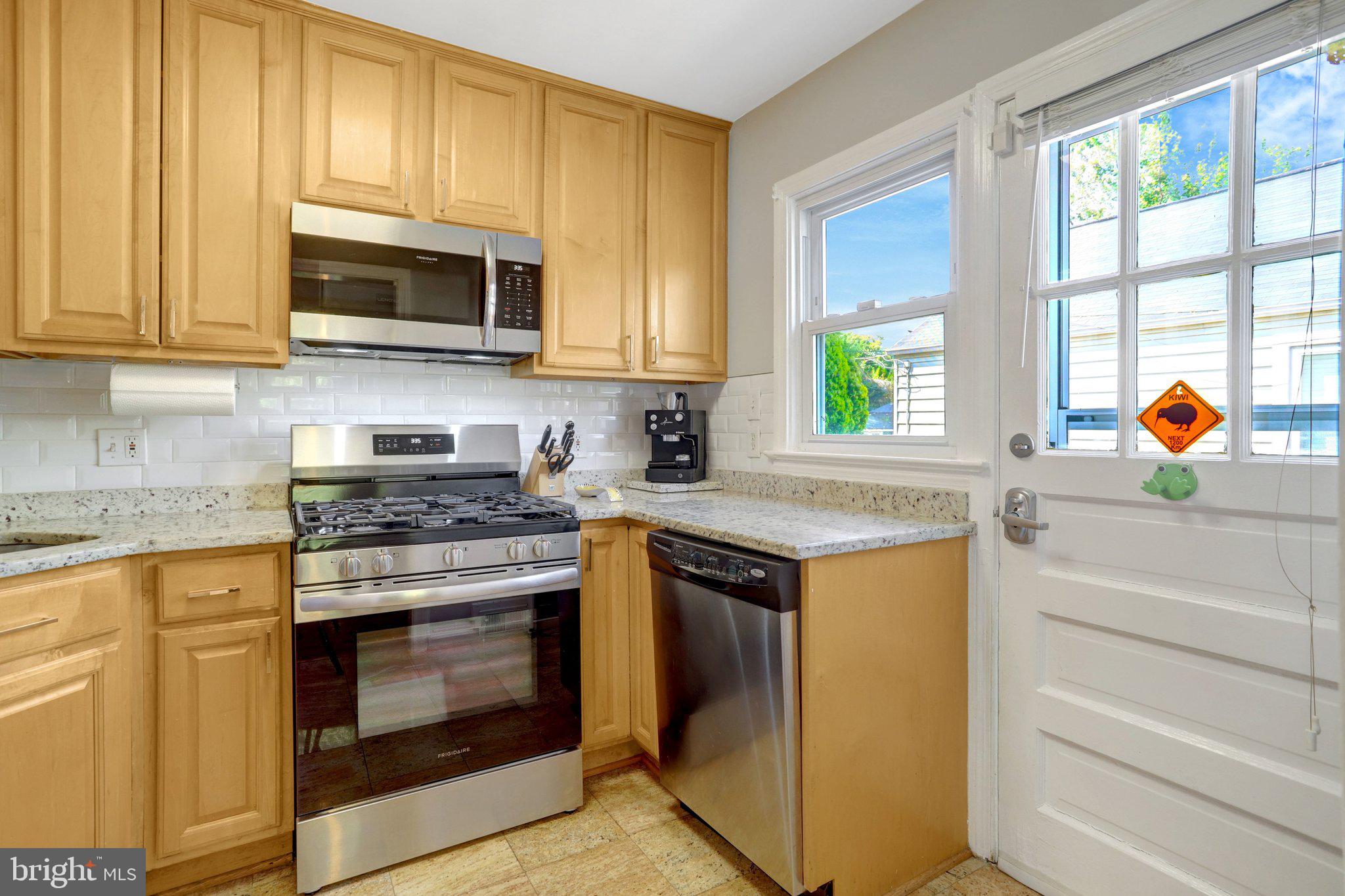 HILLWOOD - Residential