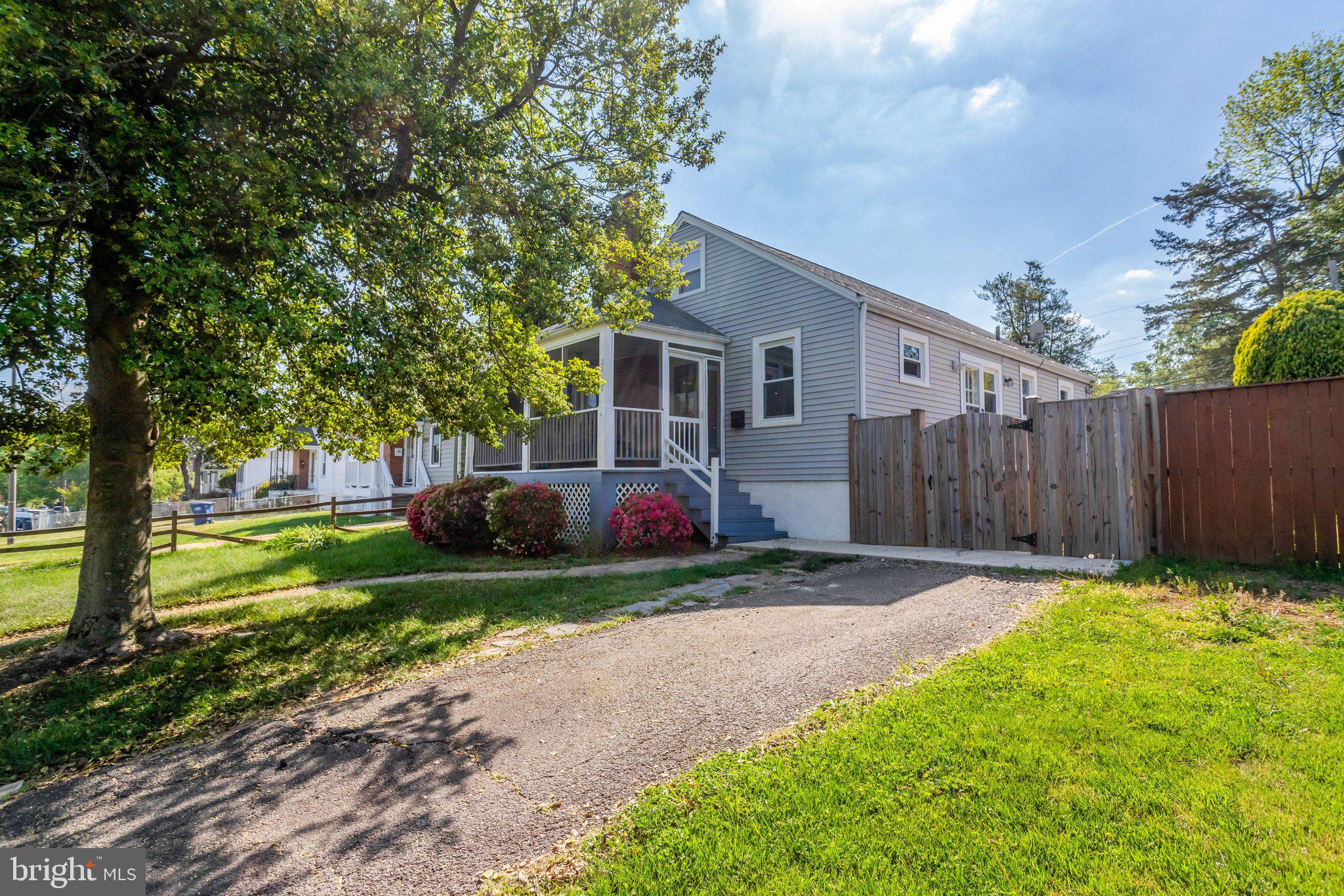 HILLWOOD - Residential