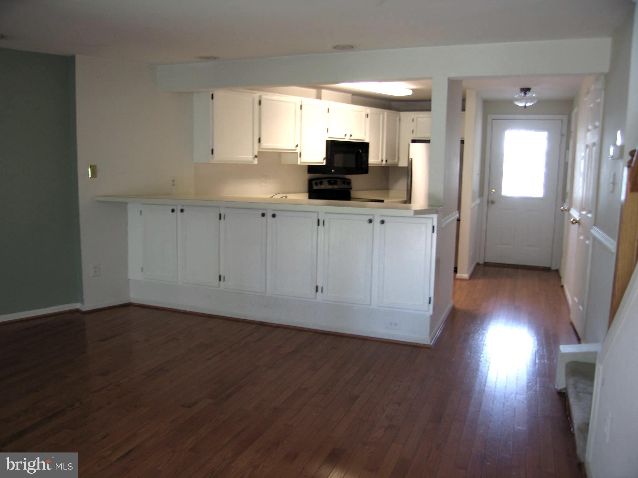 KINGSTOWNE - Residential Lease