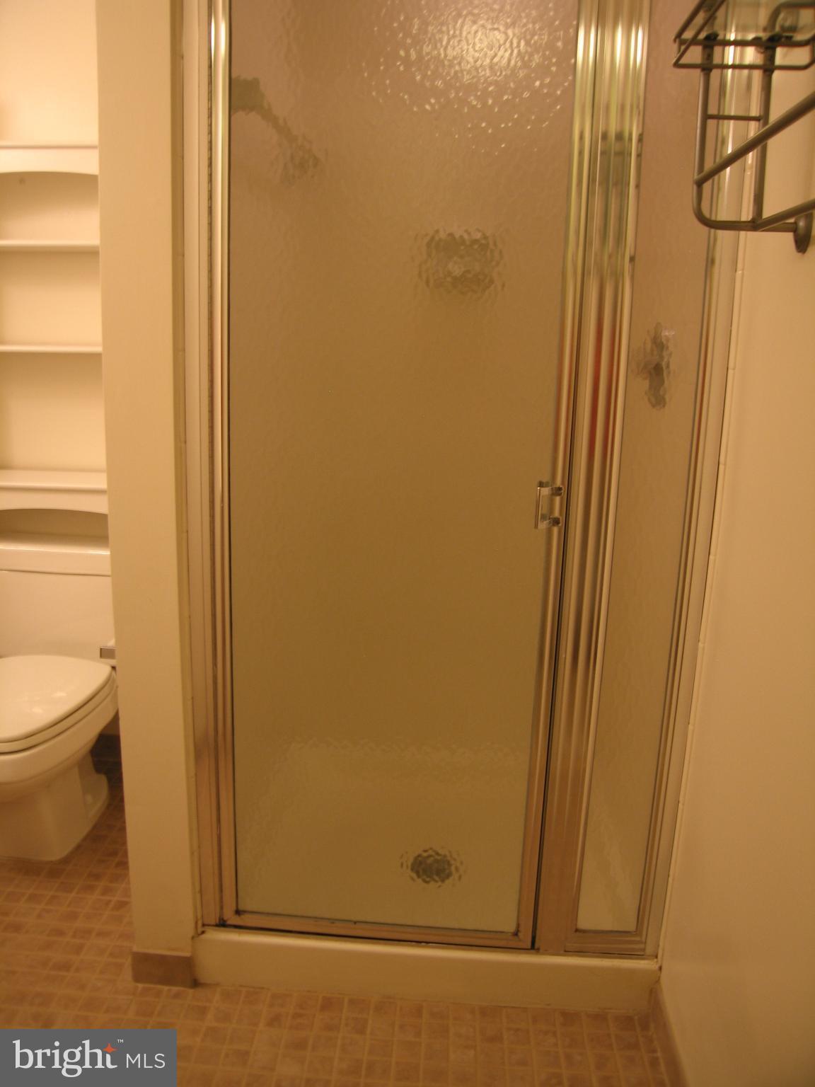 KINGSTOWNE - Residential Lease