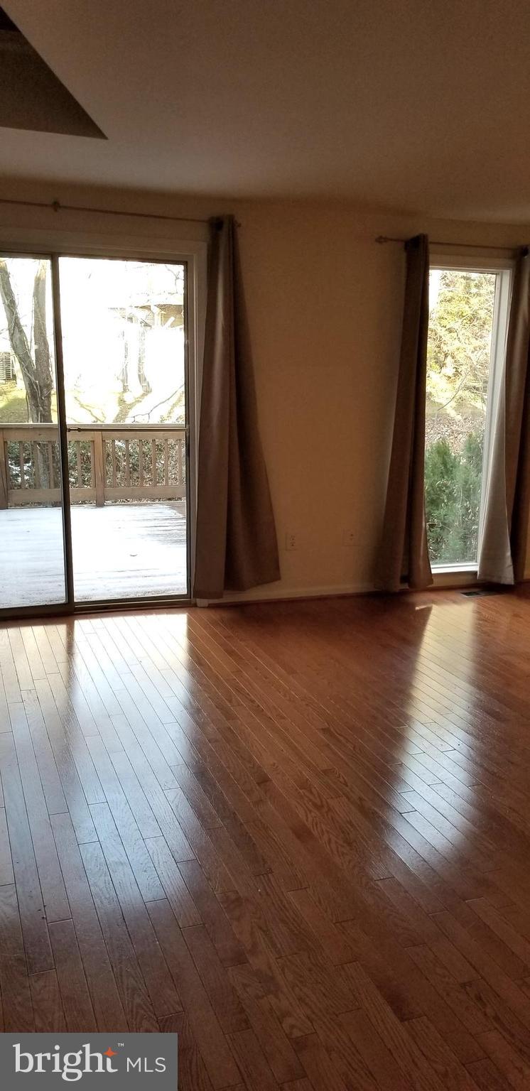 KINGSTOWNE - Residential Lease