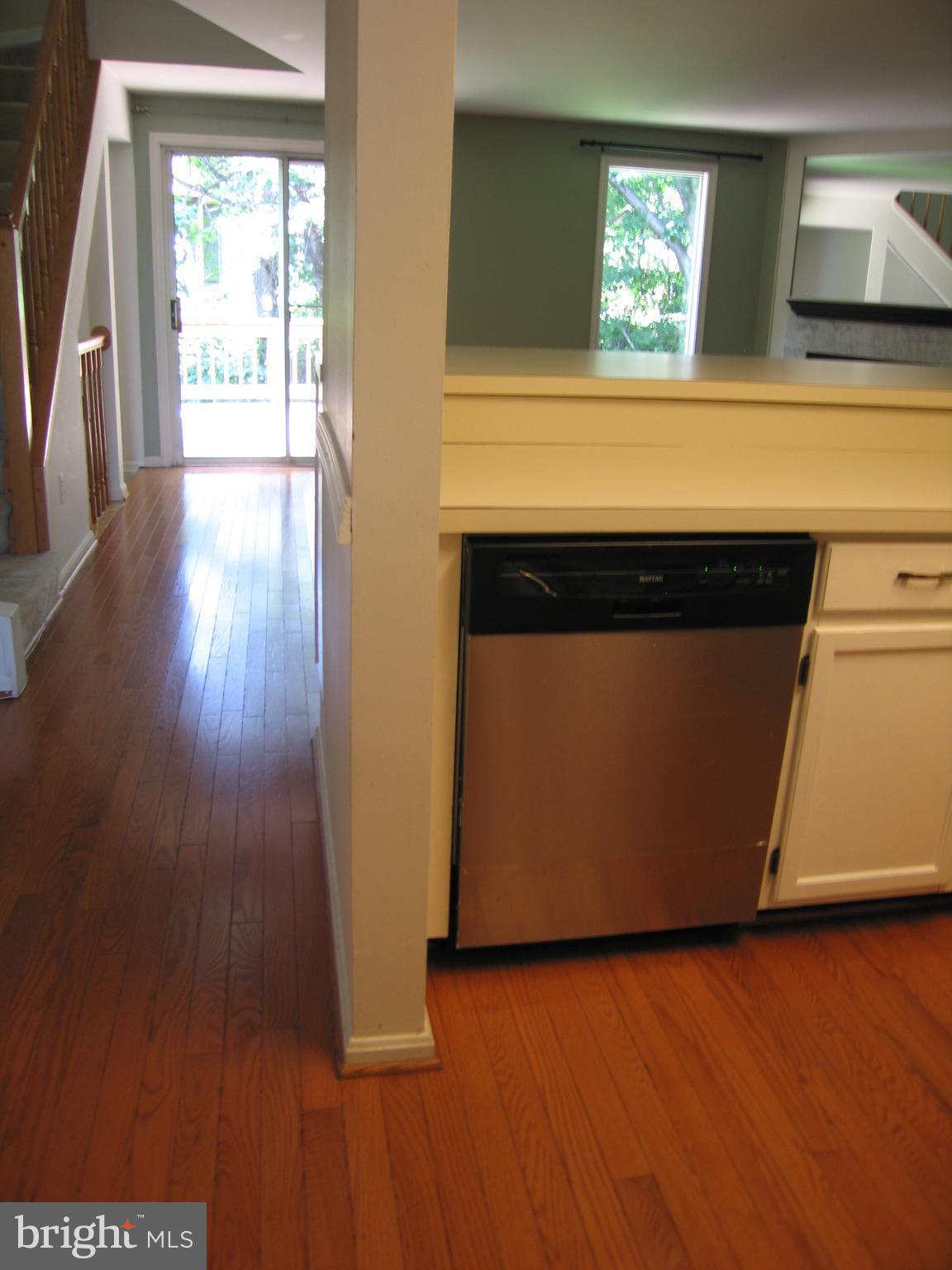 KINGSTOWNE - Residential Lease