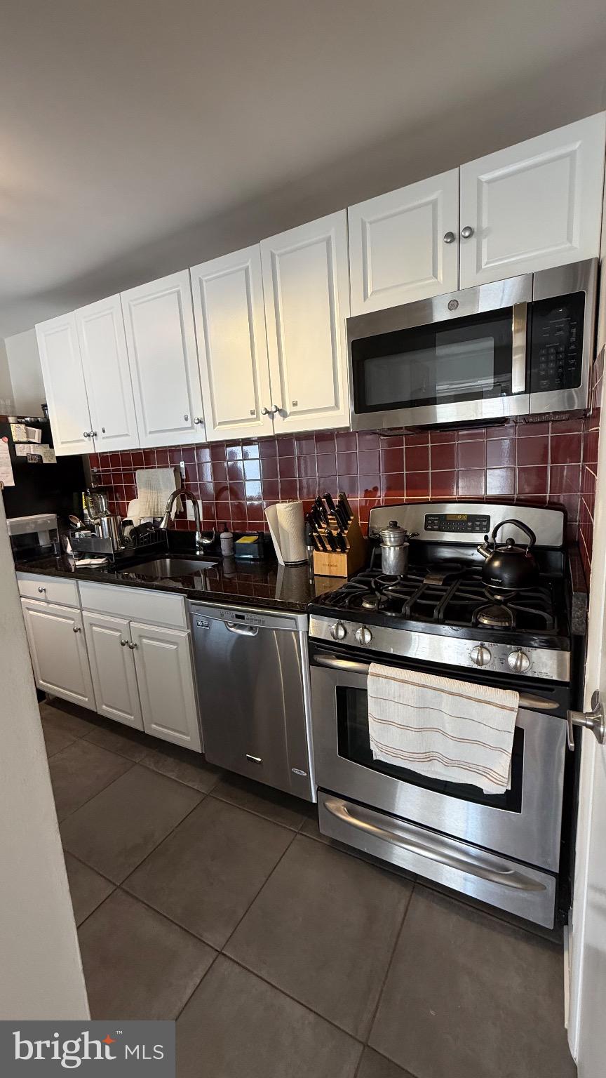 BETHESDA PARK - Residential