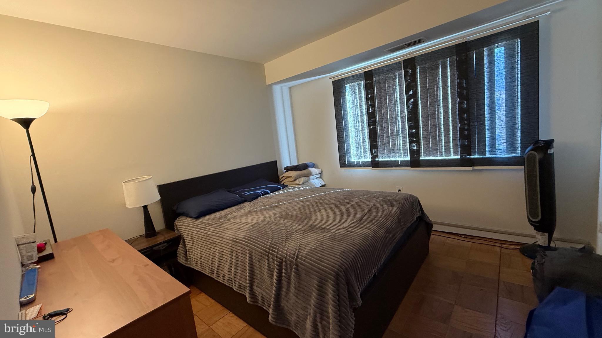 BETHESDA PARK - Residential