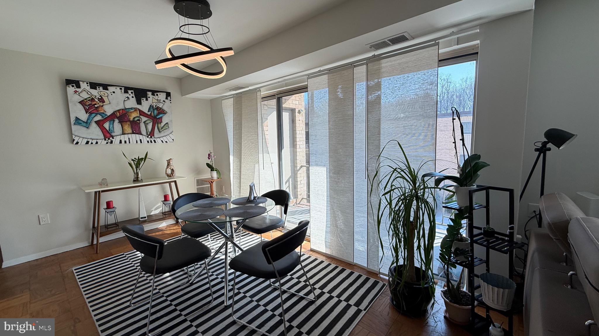 5113 CROSSFIELD COURT 261-7