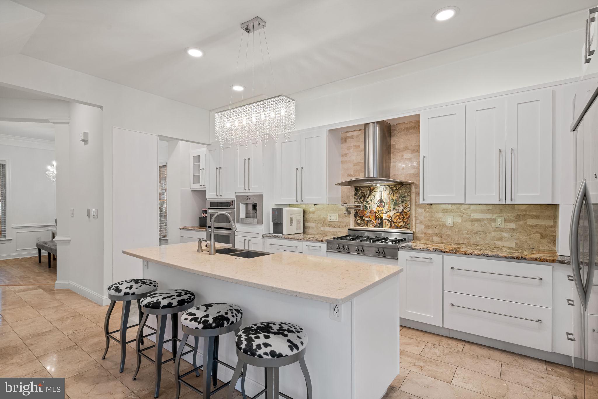 KING FARM WATKINS POND - Residential