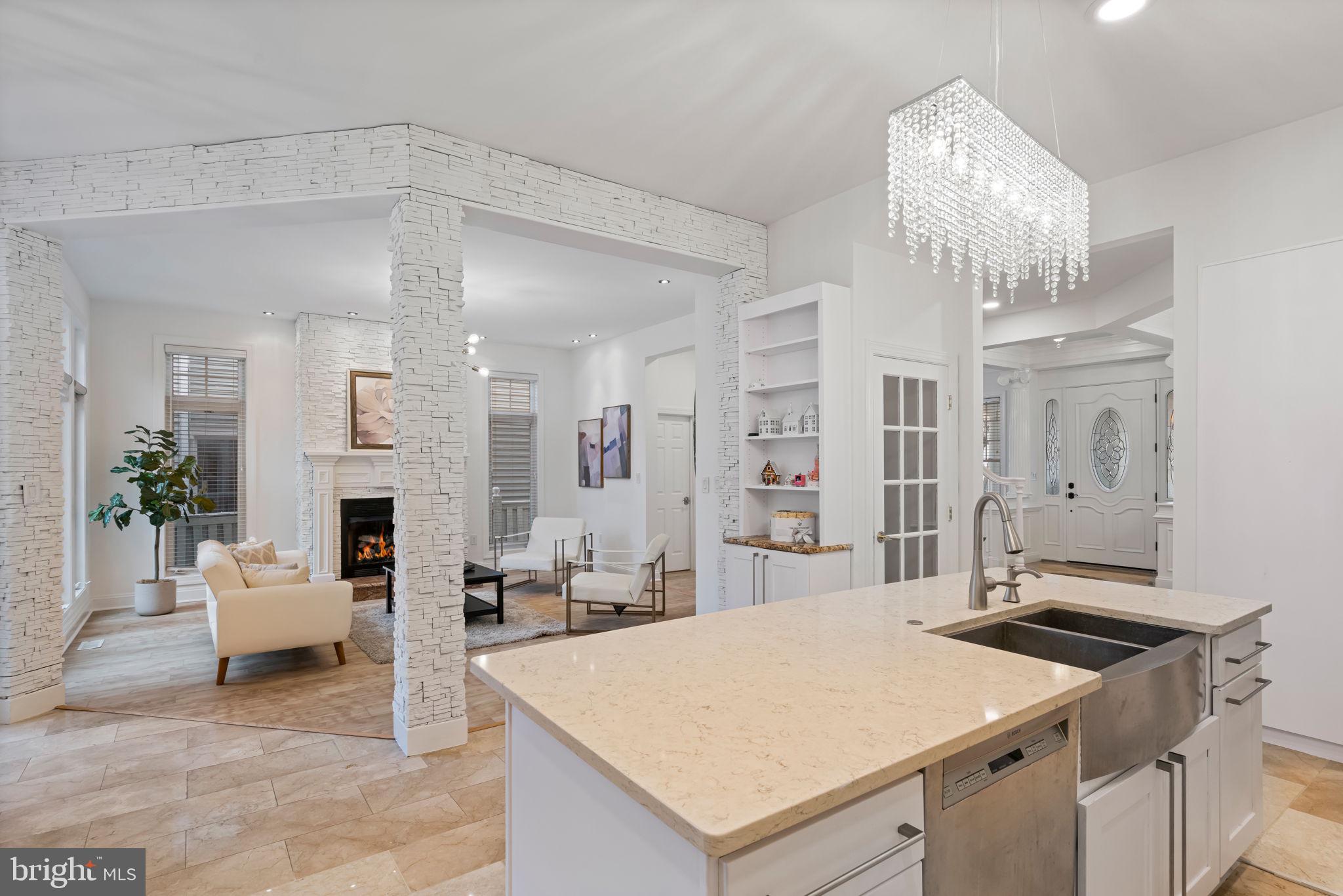 KING FARM WATKINS POND - Residential