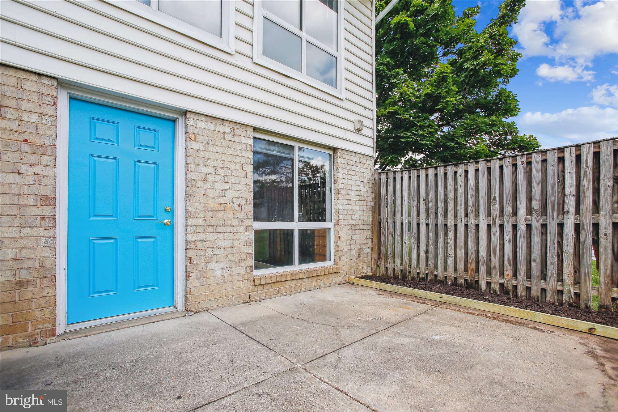 REFLECTION LAKE - Residential