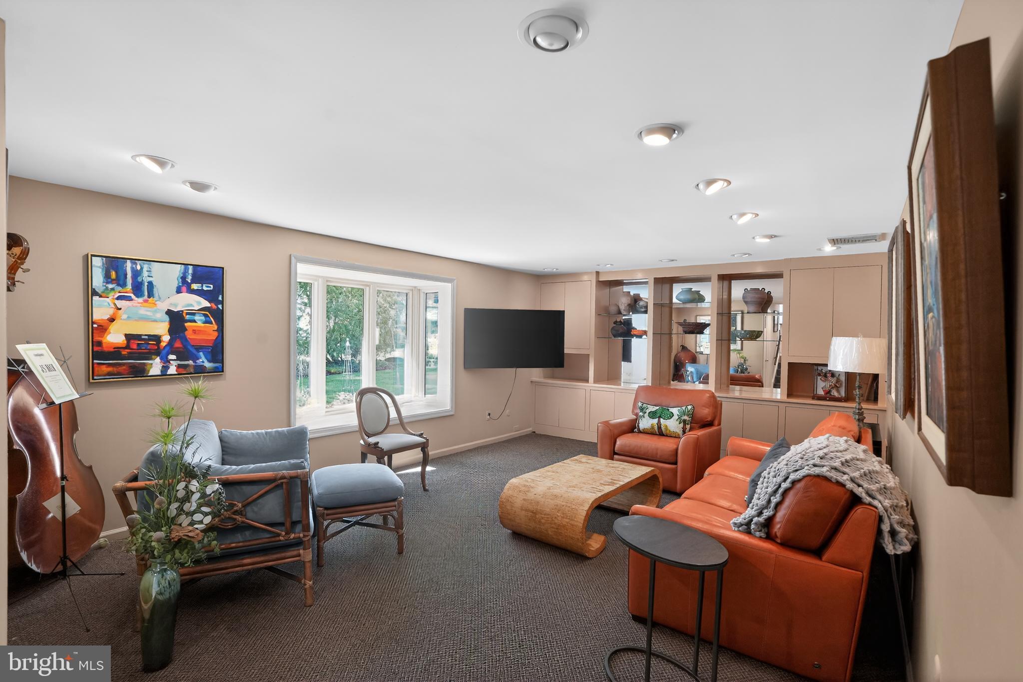 SCOTS GLEN - Residential