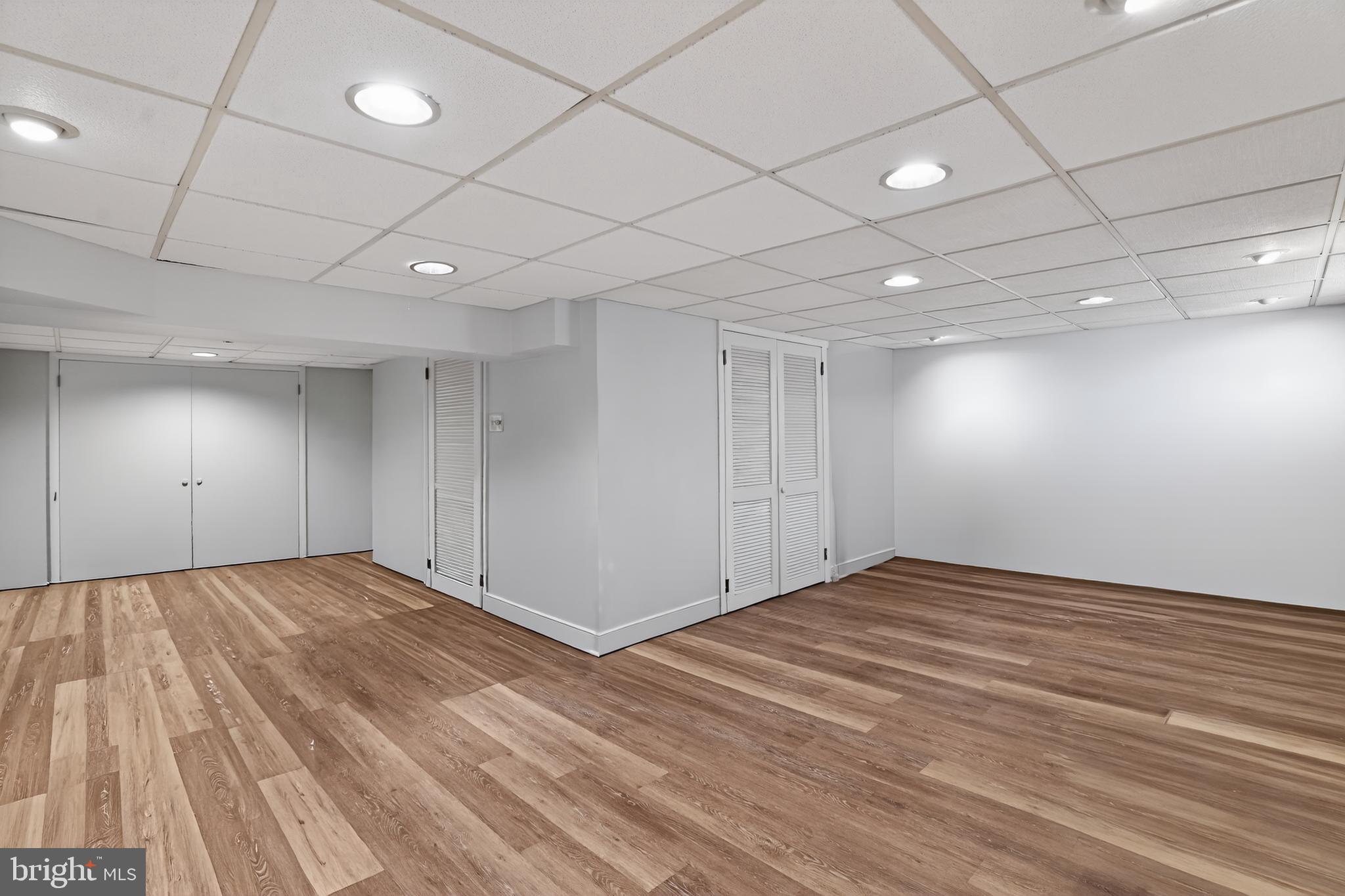 SCOTS GLEN - Residential