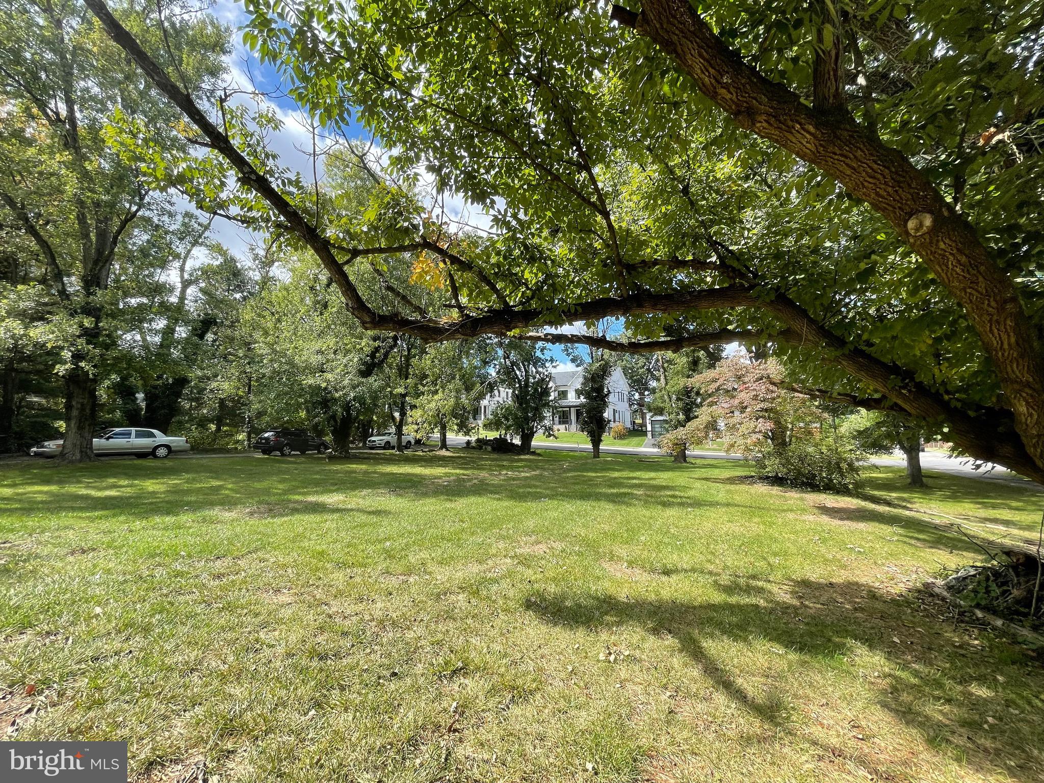 OLIVER PARK - Residential