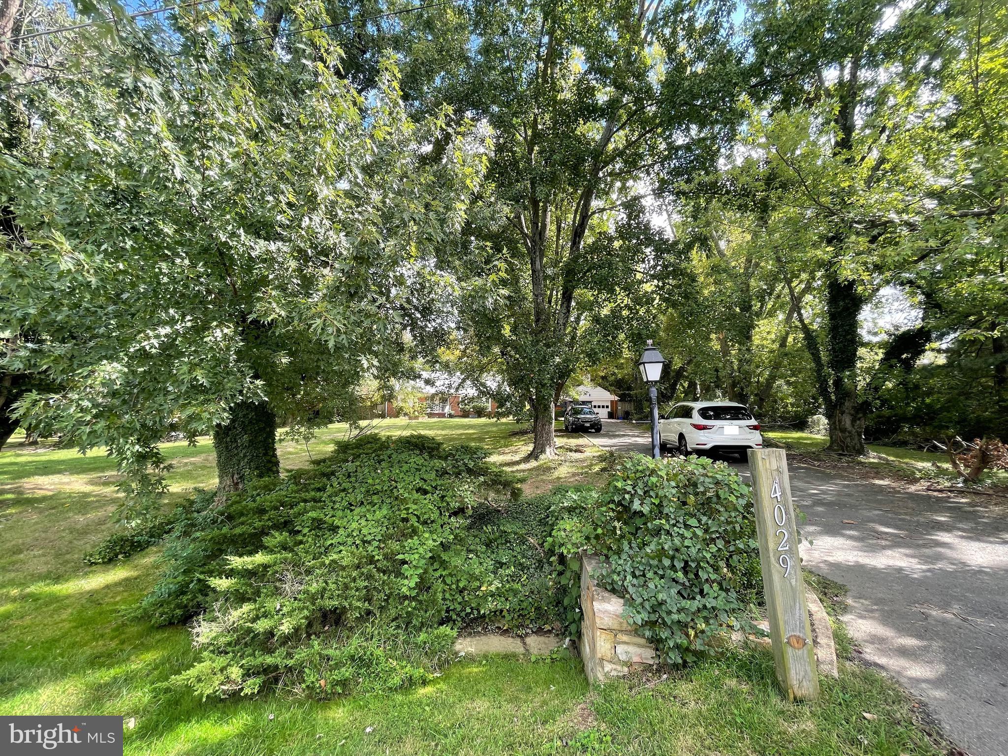 OLIVER PARK - Residential