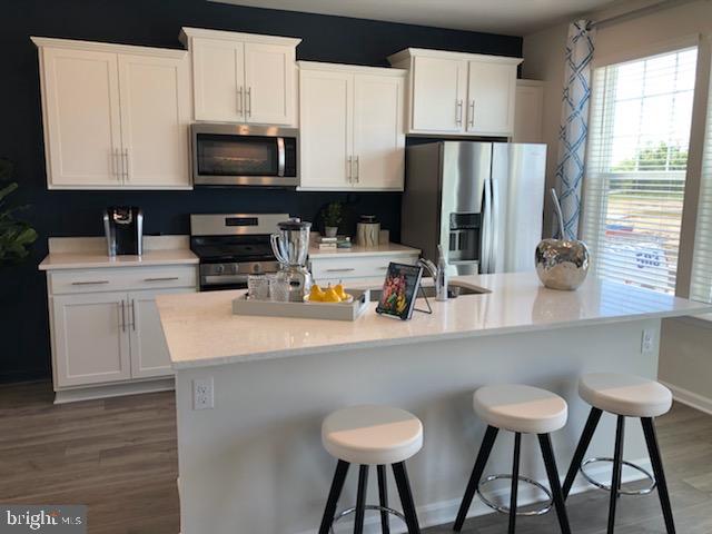 WOODMORE OVERLOOK - Residential