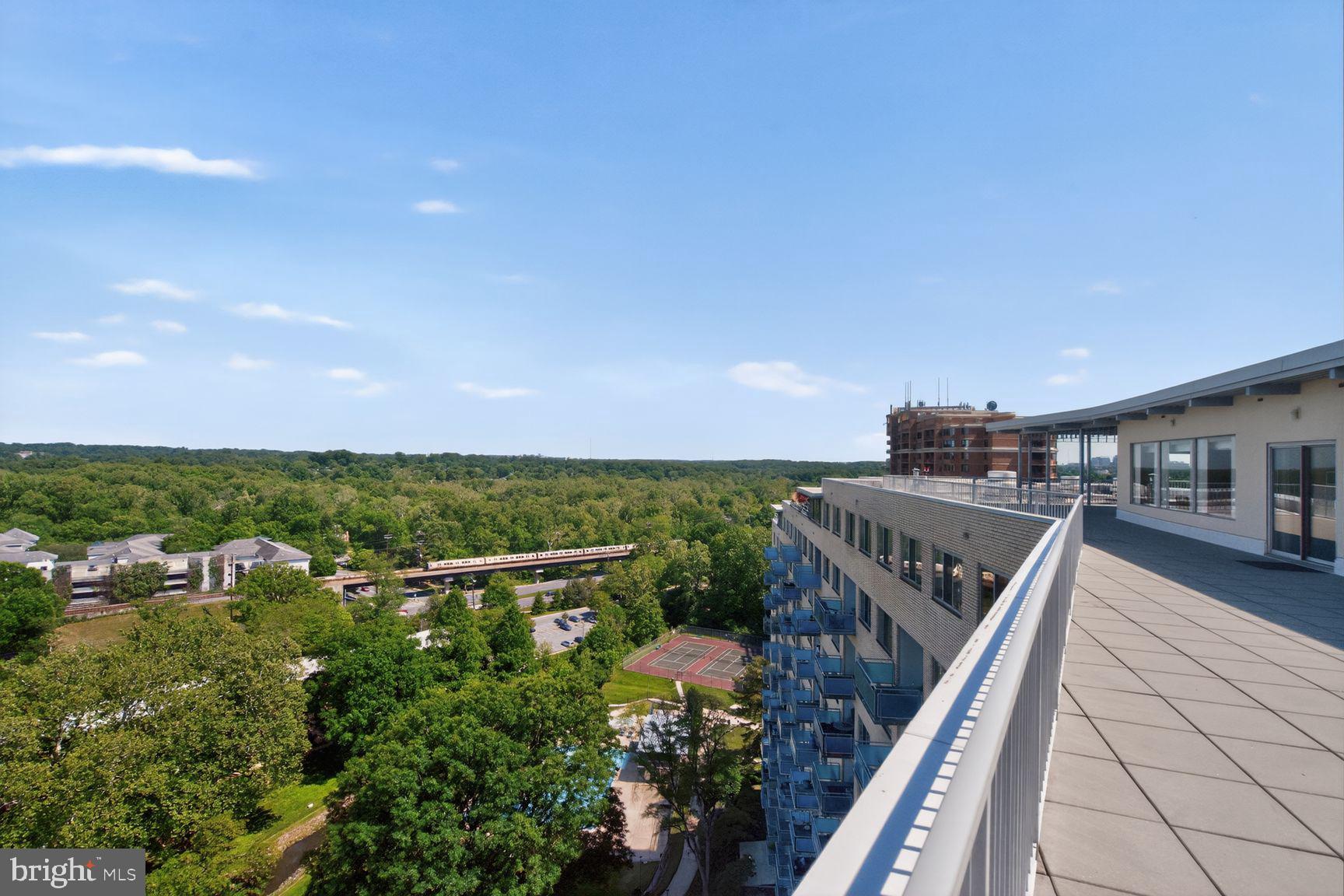 NORTH BETHESDA - Residential