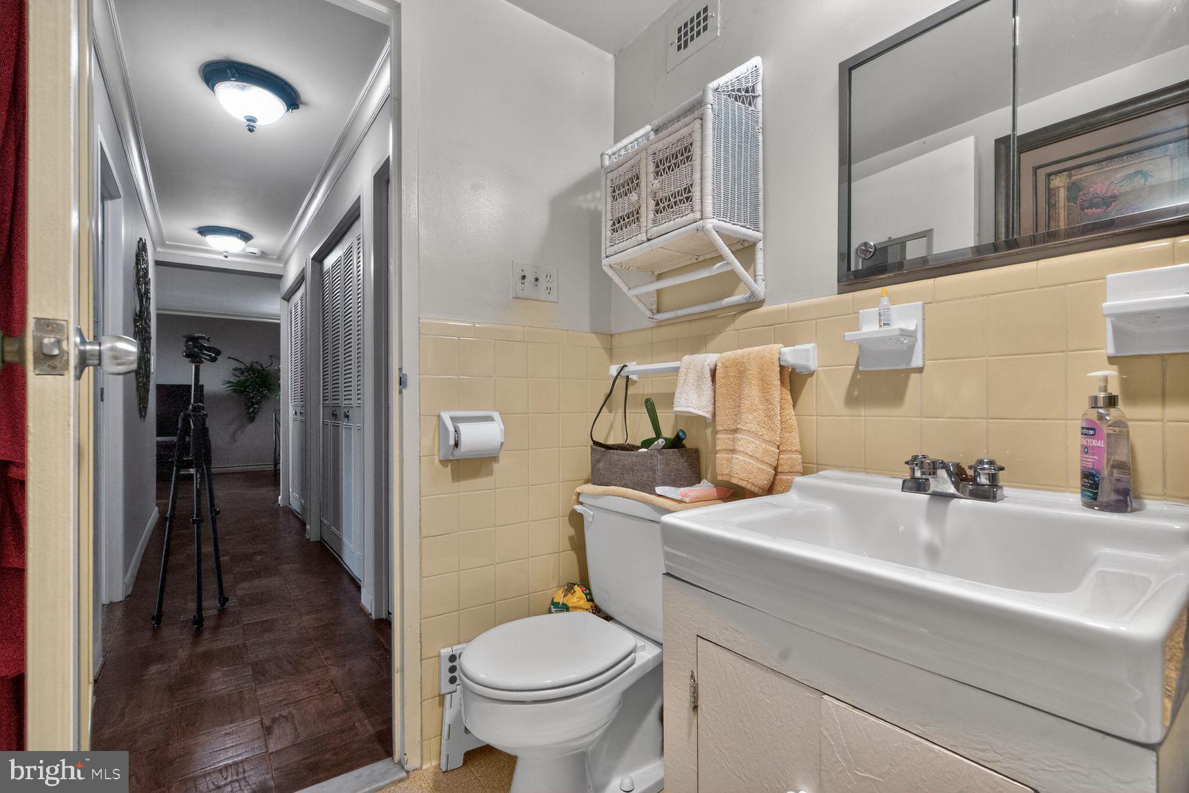 NORTH BETHESDA - Residential