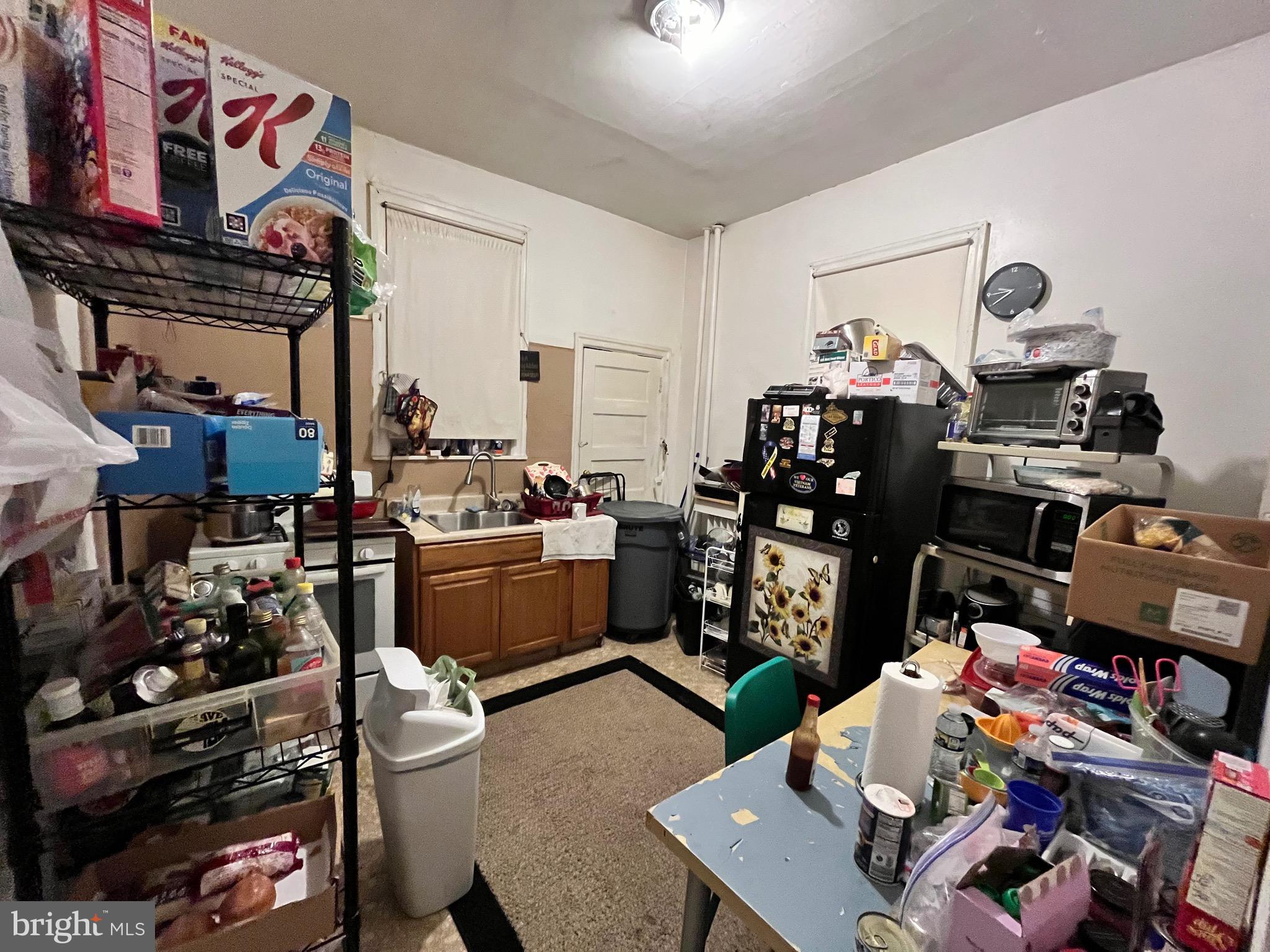 WALNUT HILL - Residential