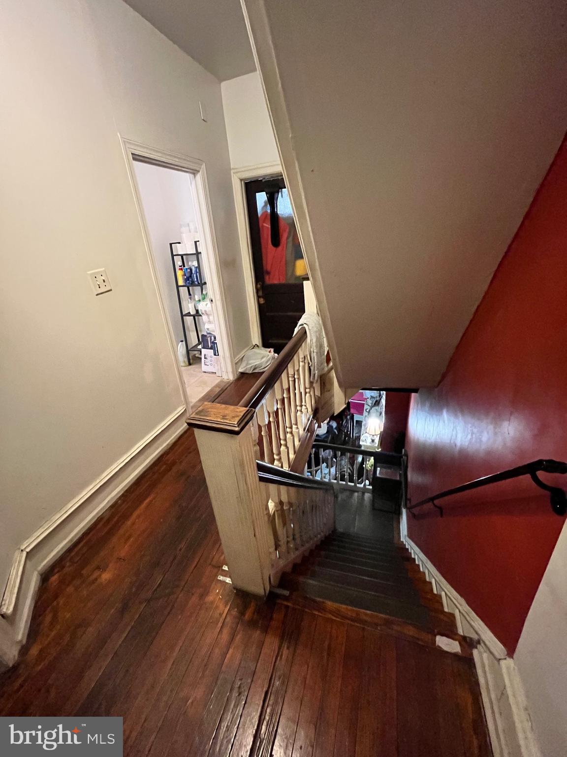 WALNUT HILL - Residential