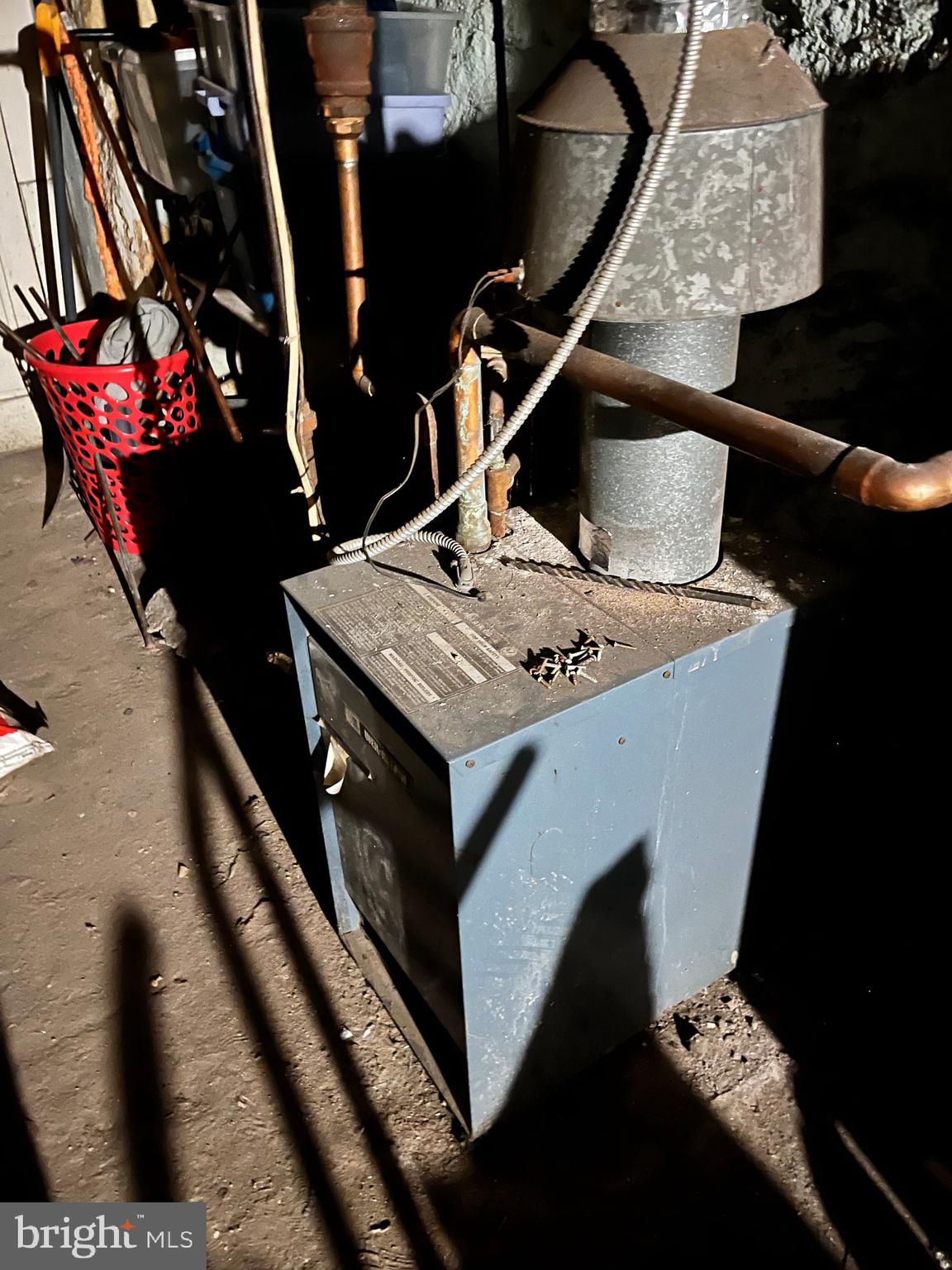 WALNUT HILL - Residential