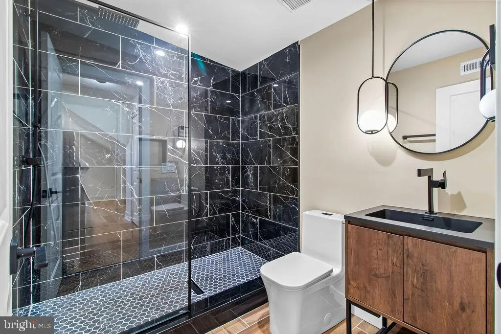 713 Croissant Place SE, Washington, DC 20019